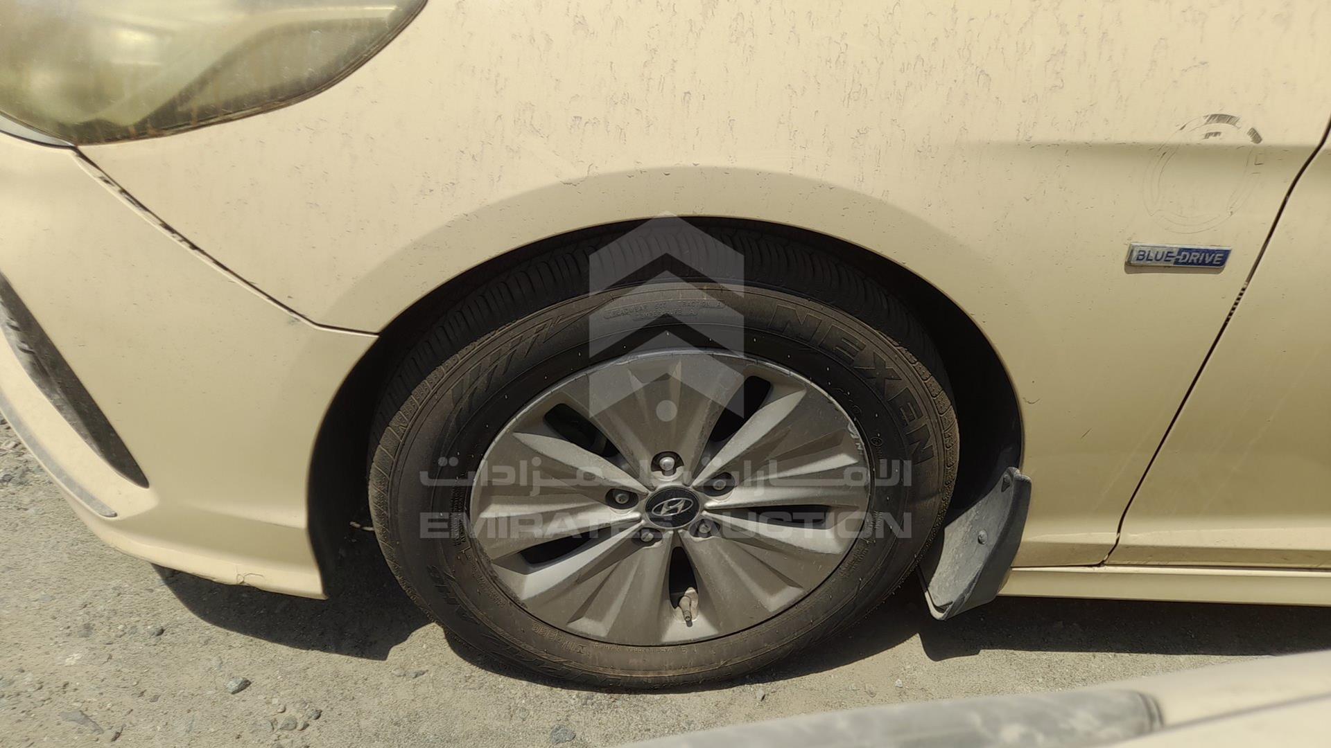 2019 HYUNDAI SONATA VIN: KMHE24134KA092903