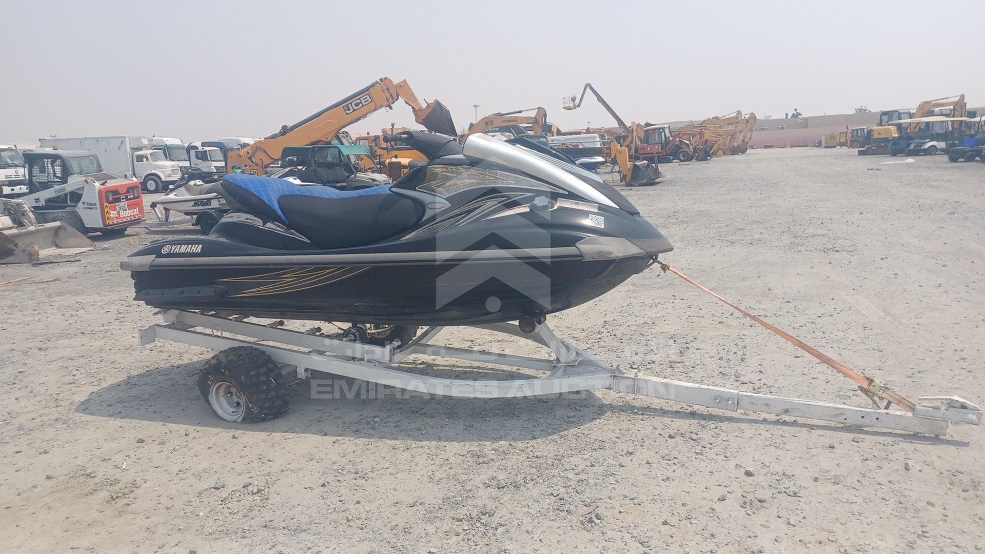 0 JET SKI + TROLLEY YAMAHA VIN: USYAMA1962L607