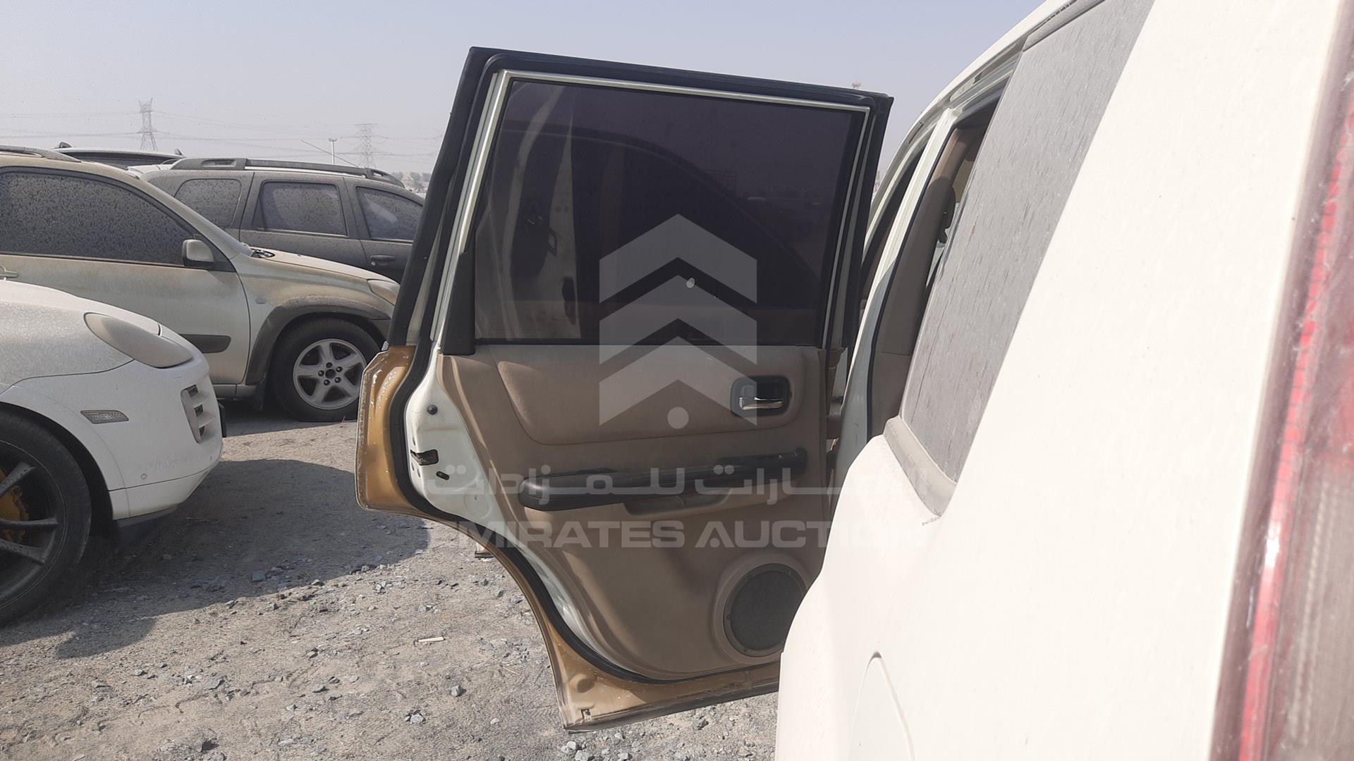 2010 NISSAN X-TRAIL VIN: JN8BT05Y1AW204422