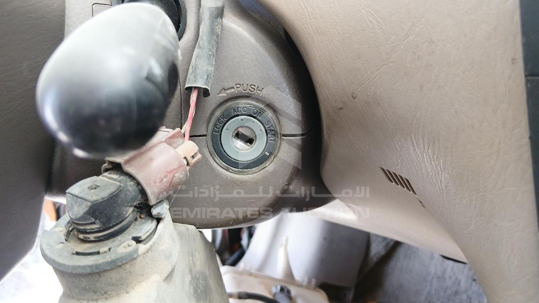 2002 Toyota Corolla — Keys — Photo 6