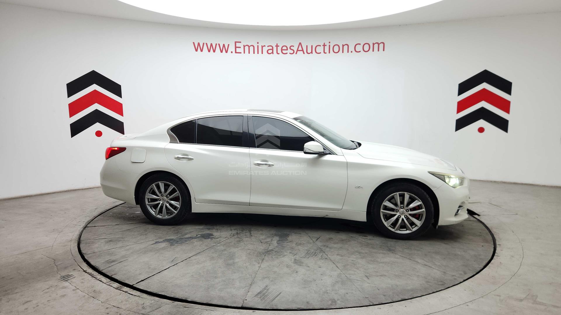 2016 INFINITI Q50 VIN: JN1CV7AP3GM840816