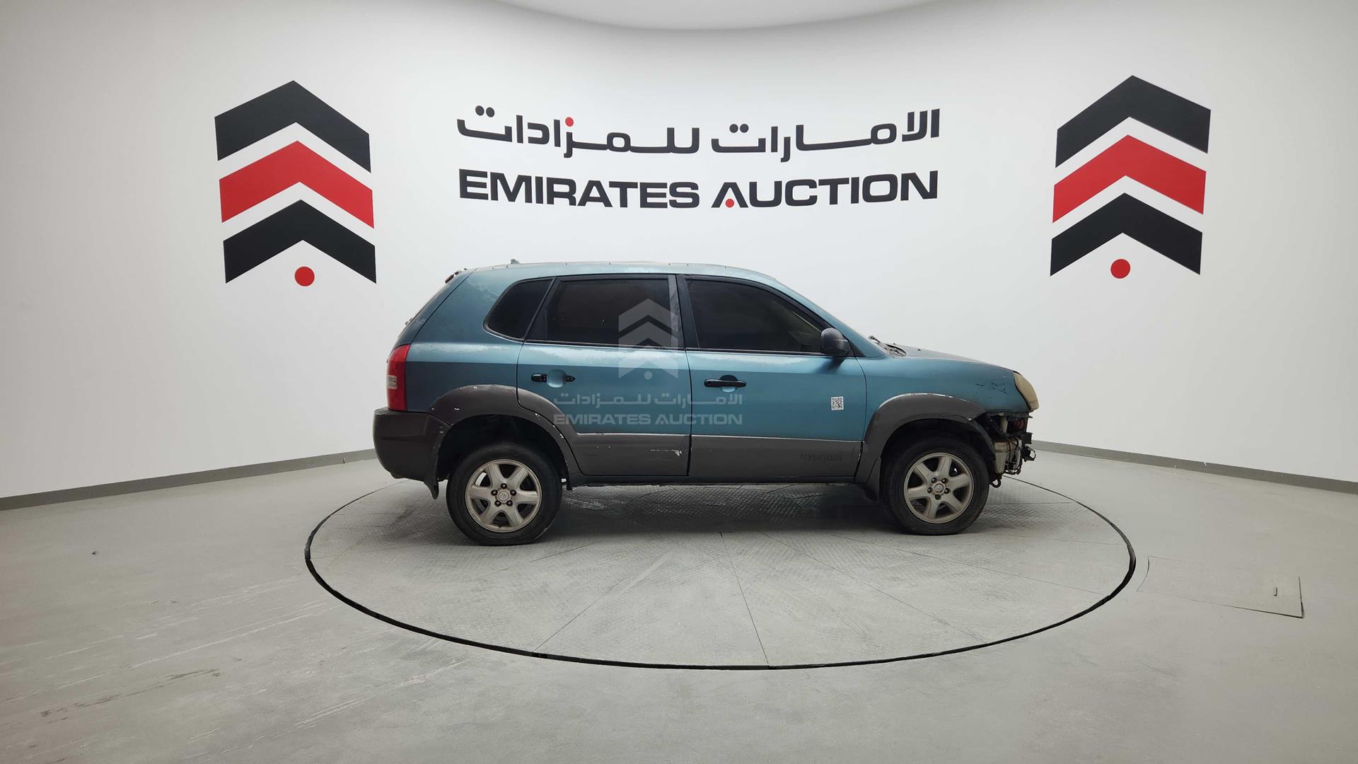 2005 HYUNDAI TUCSON VIN: KMHJM81B05U063764