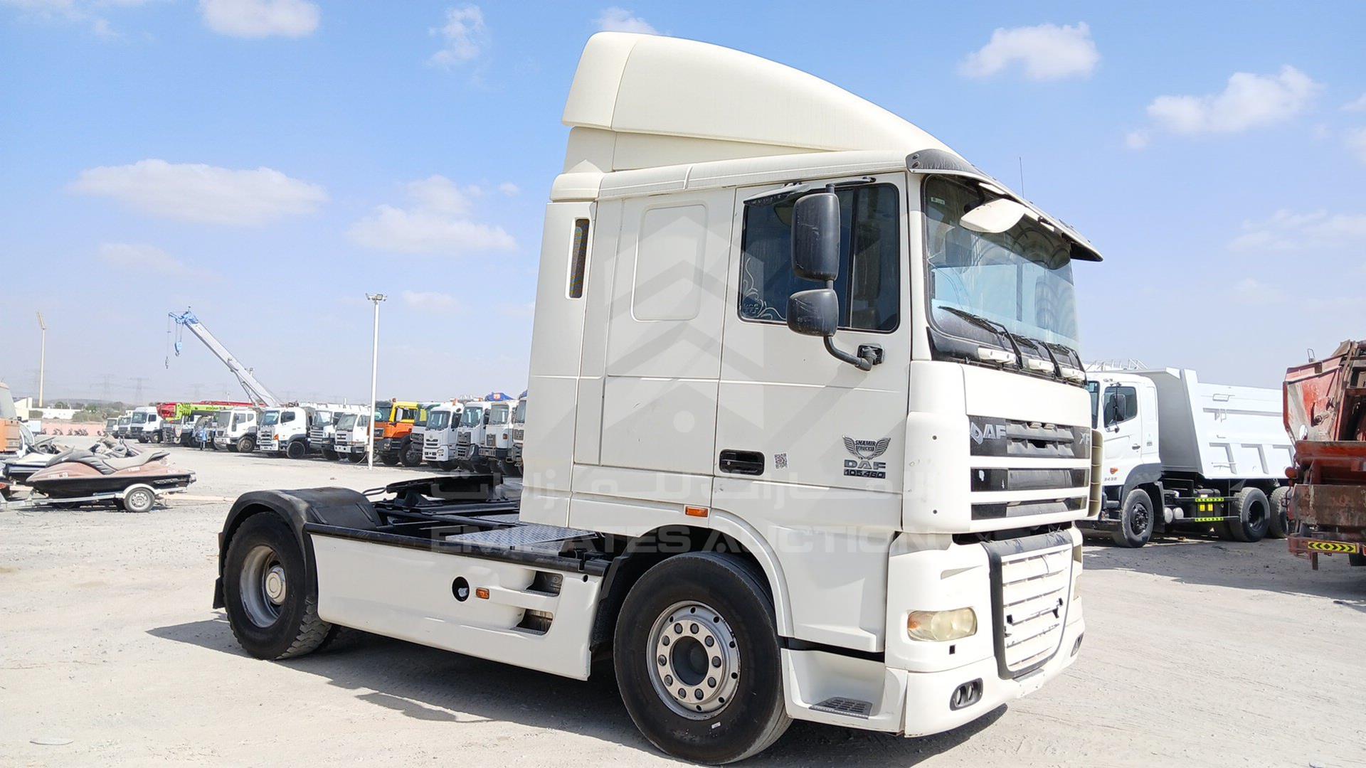2008 DAF --- VIN: XLRTE47MS8E832211