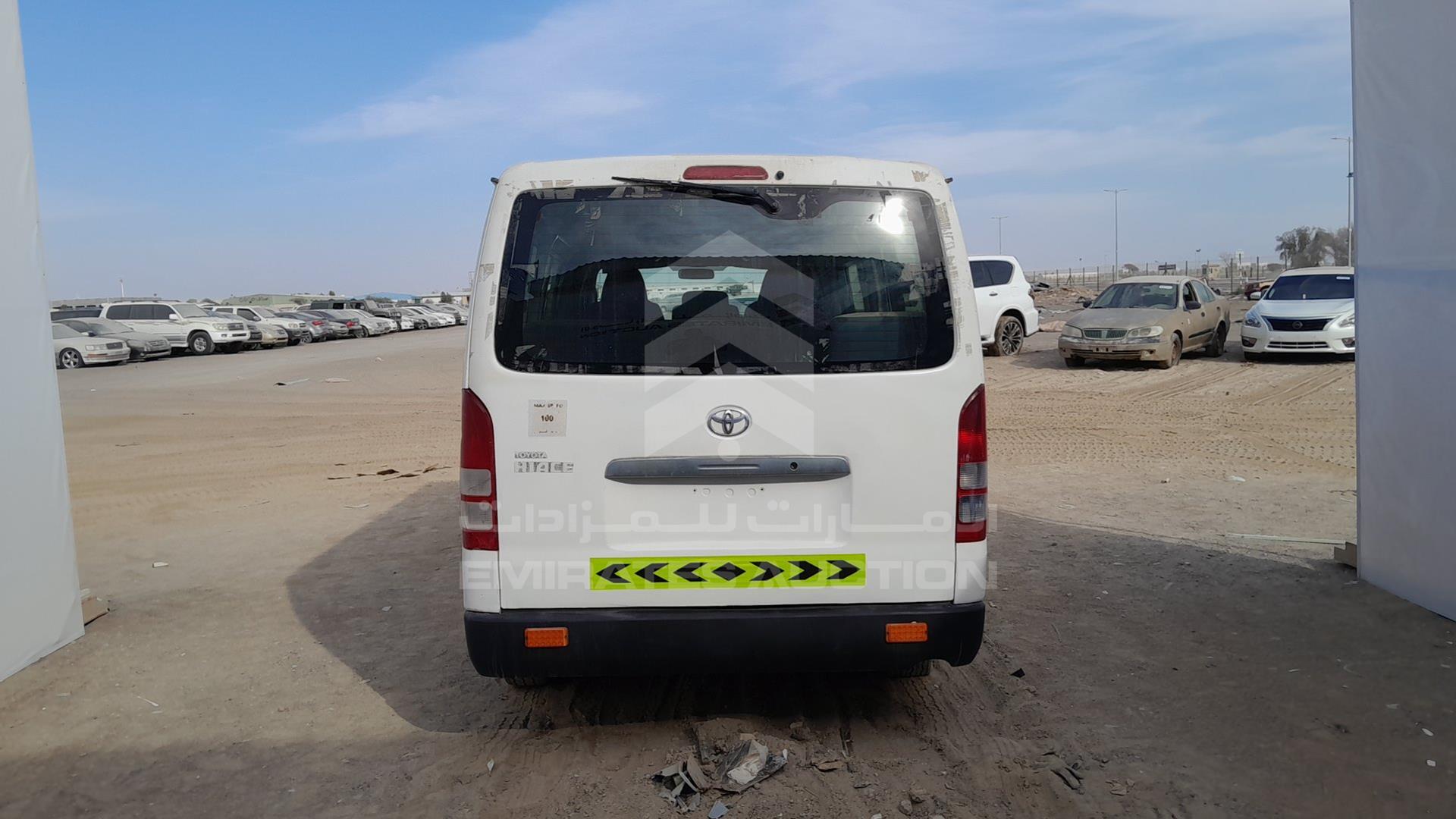 2010 TOYOTA HIACE VIN: JTGJX02P2A0029093