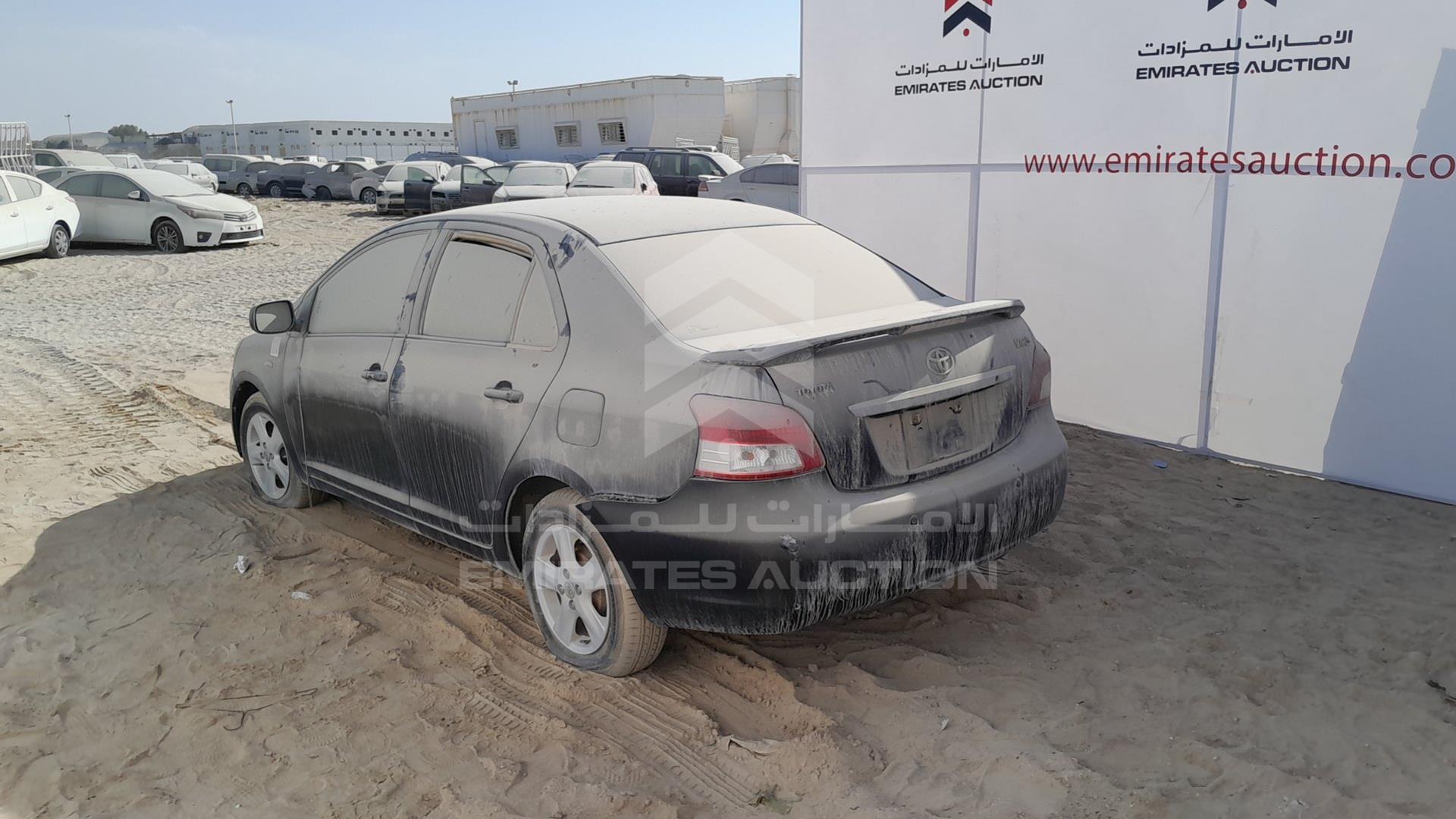2008 TOYOTA YARIS VIN: JTDBW923184005781