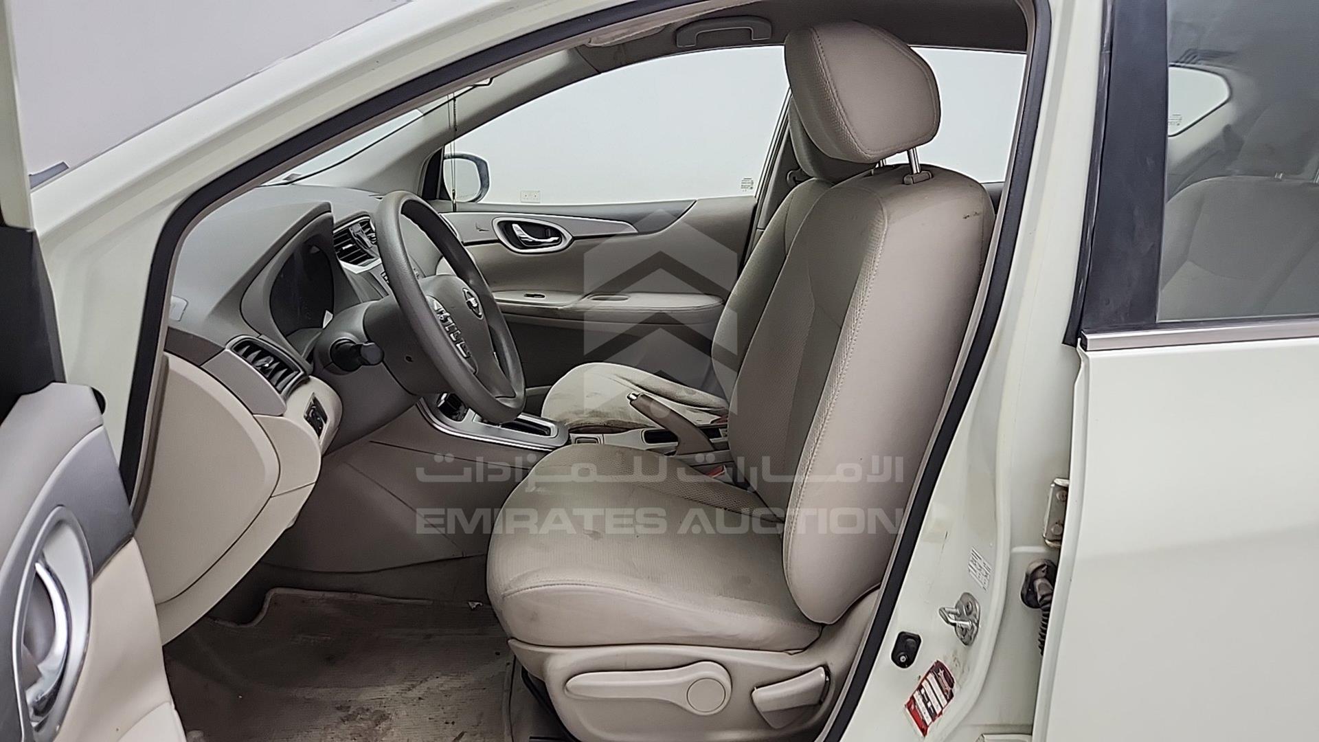 2014 NISSAN TIIDA VIN: MNTAC2C96E6000423