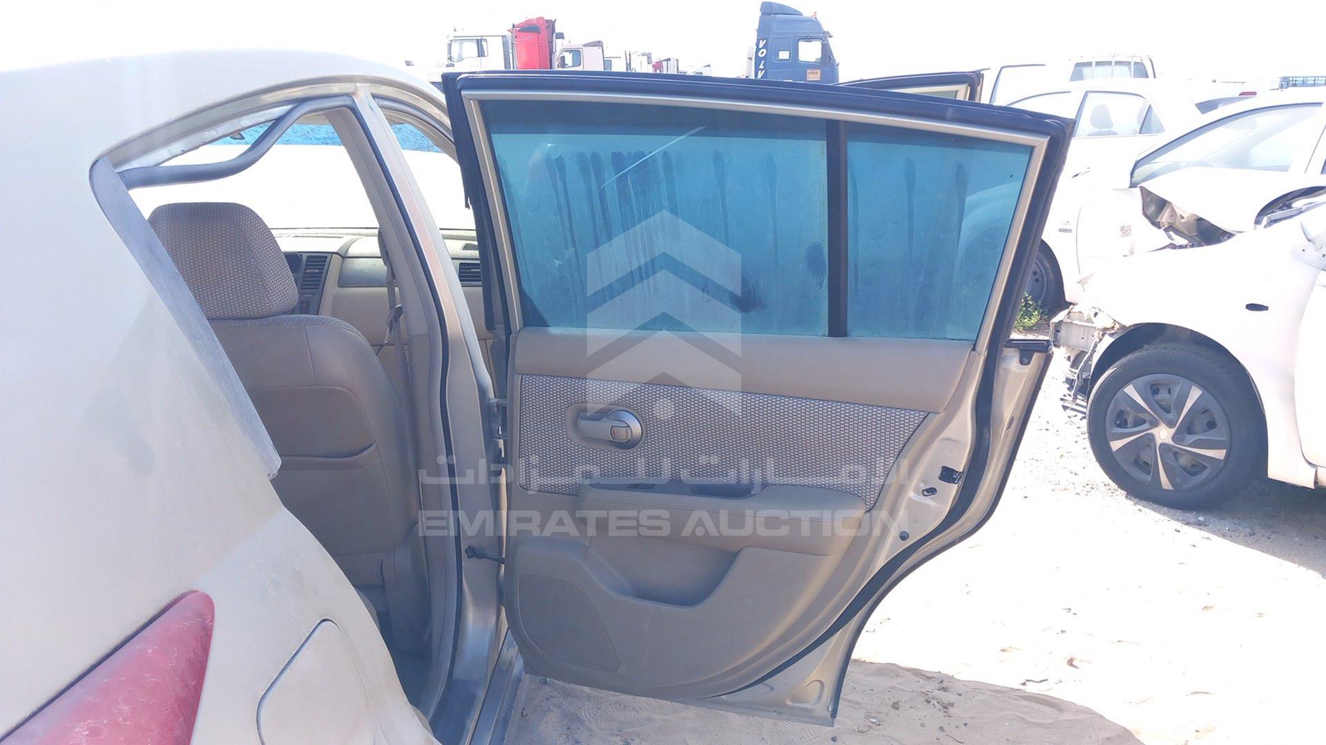 2008 NISSAN TIIDA VIN: JN1CC13CX8T005882