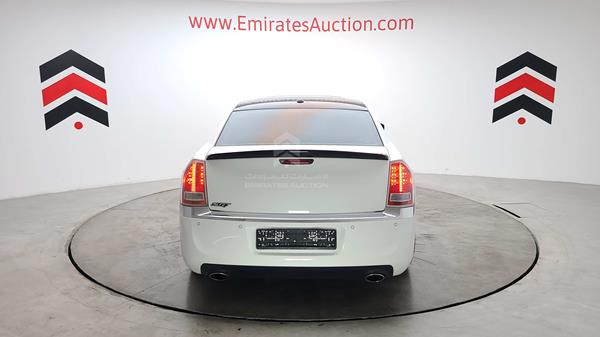 Chrysler 300 2014 2C3CCAAG4EH326882 Image 3