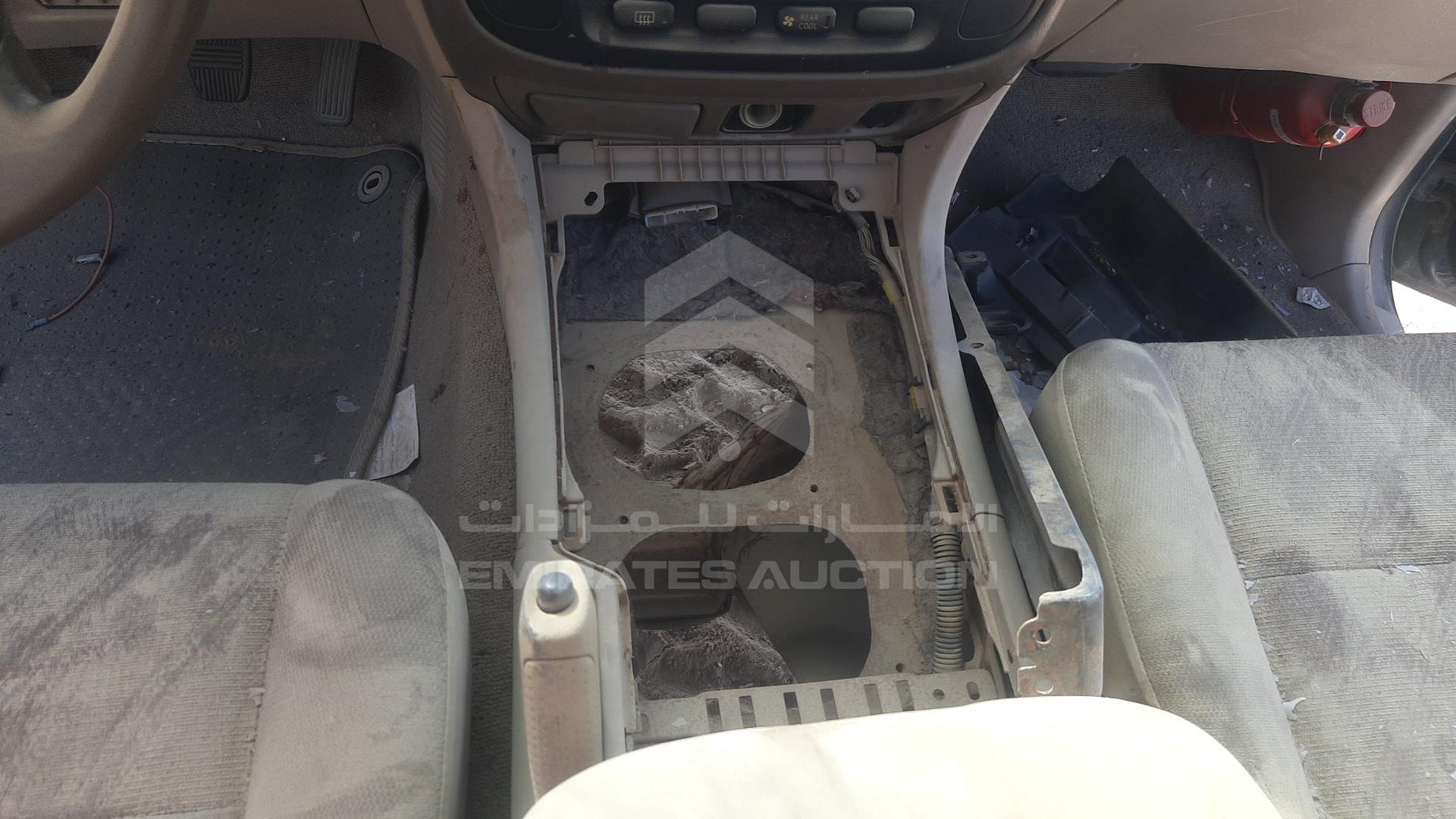 2002 TOYOTA LAND CRUISER VIN: JTEHJ09J025055058