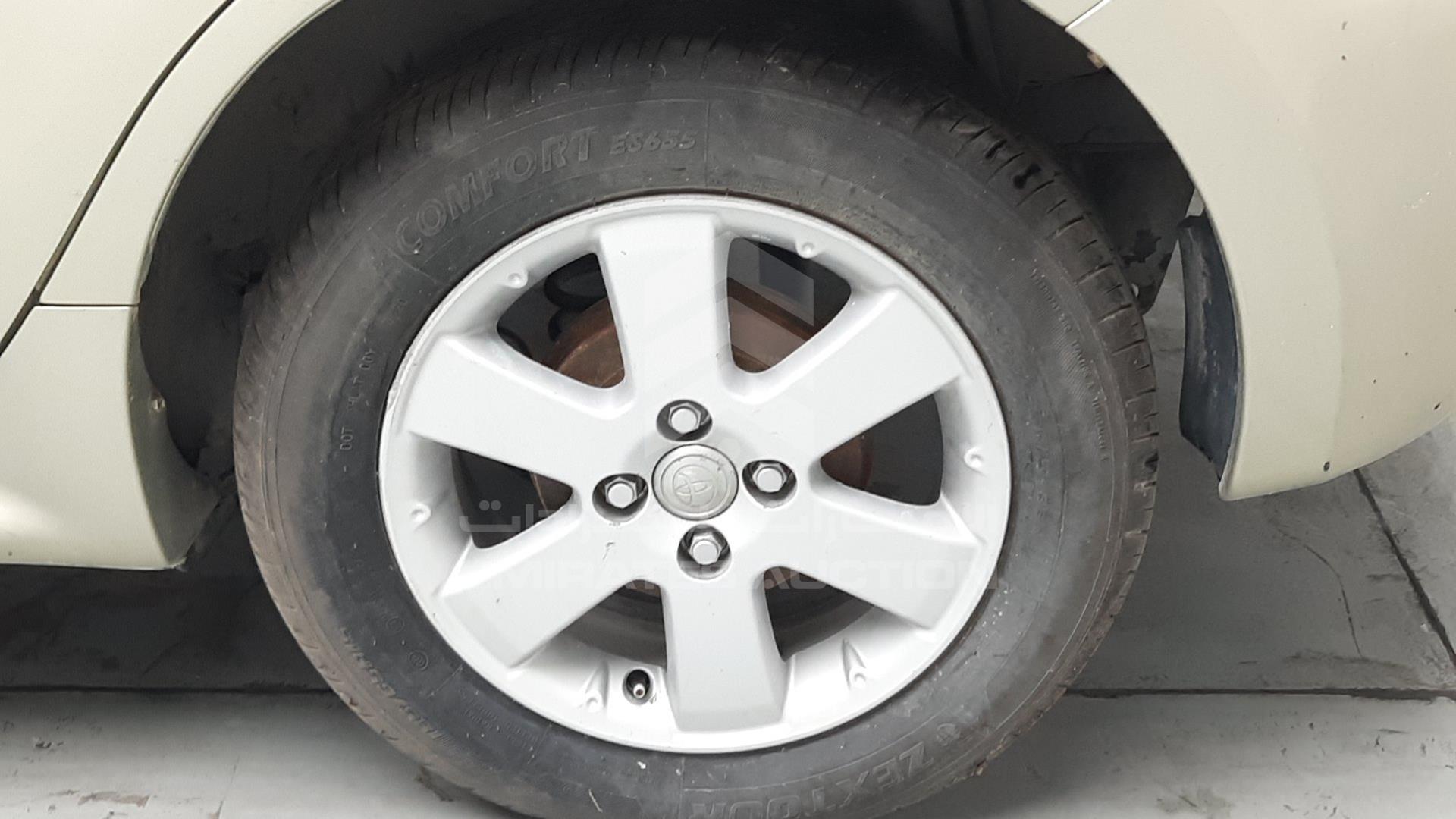 2006 TOYOTA XA VIN: JTDKT623960165533
