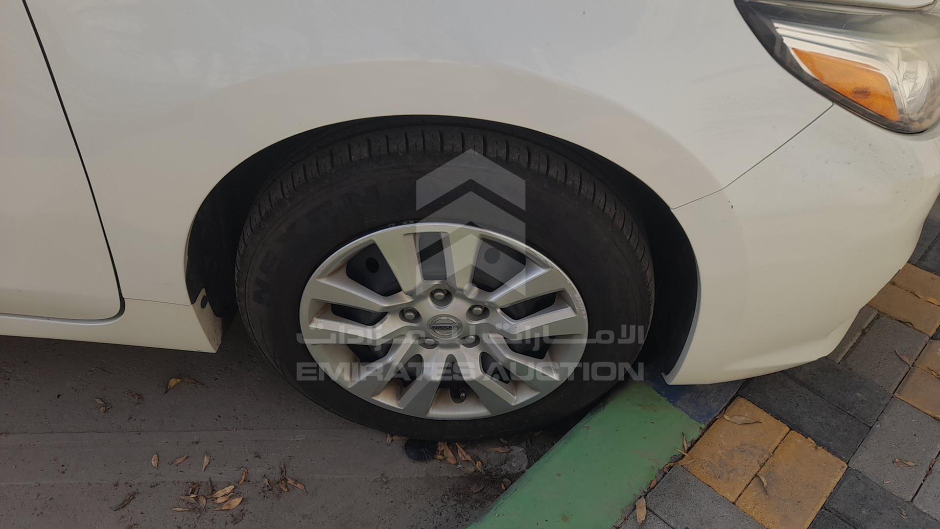 2018 NISSAN ALTIMA VIN: 1N4AL3A90JC273794