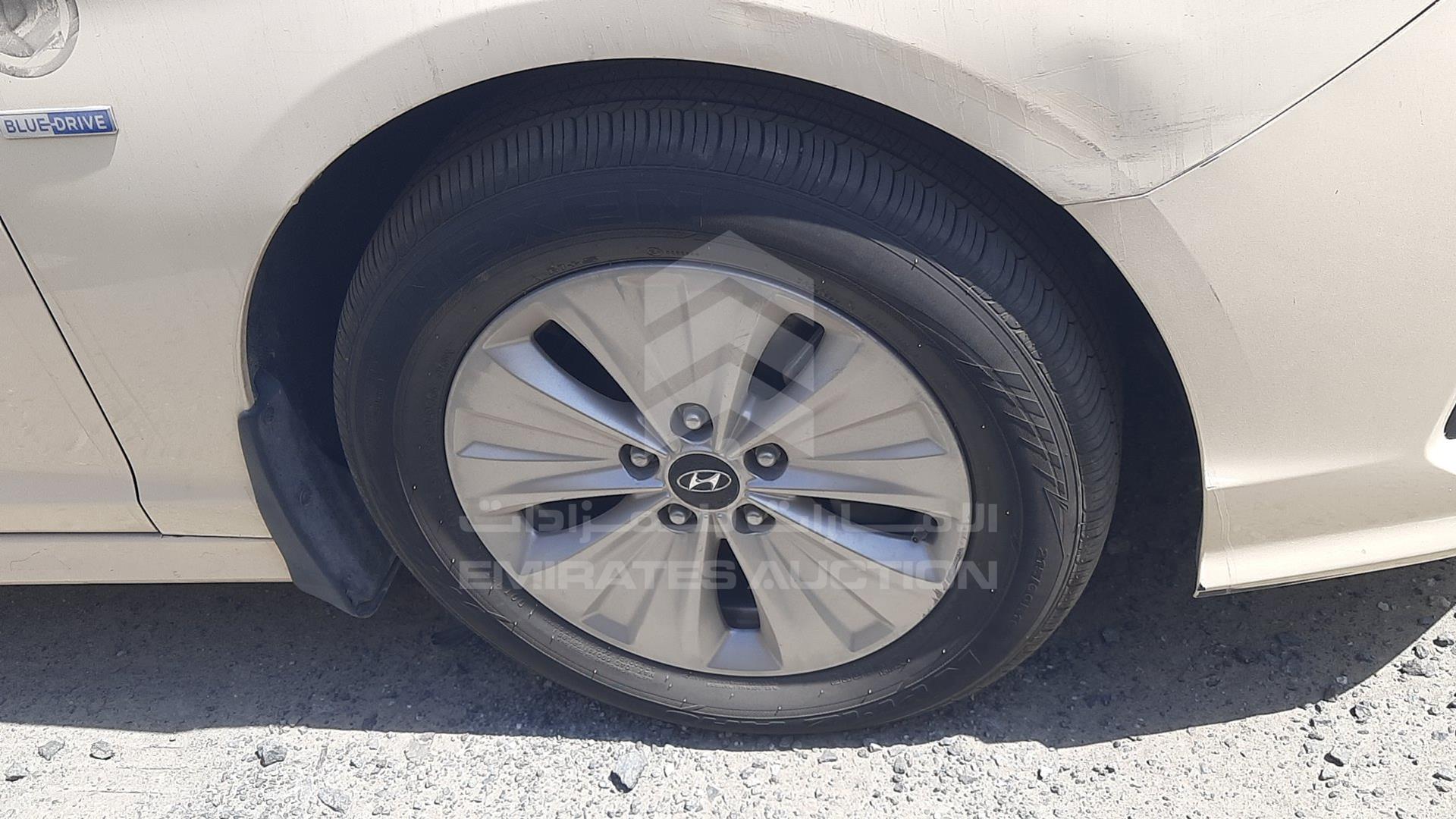 2019 HYUNDAI SONATA VIN: KMHE24139KA092931