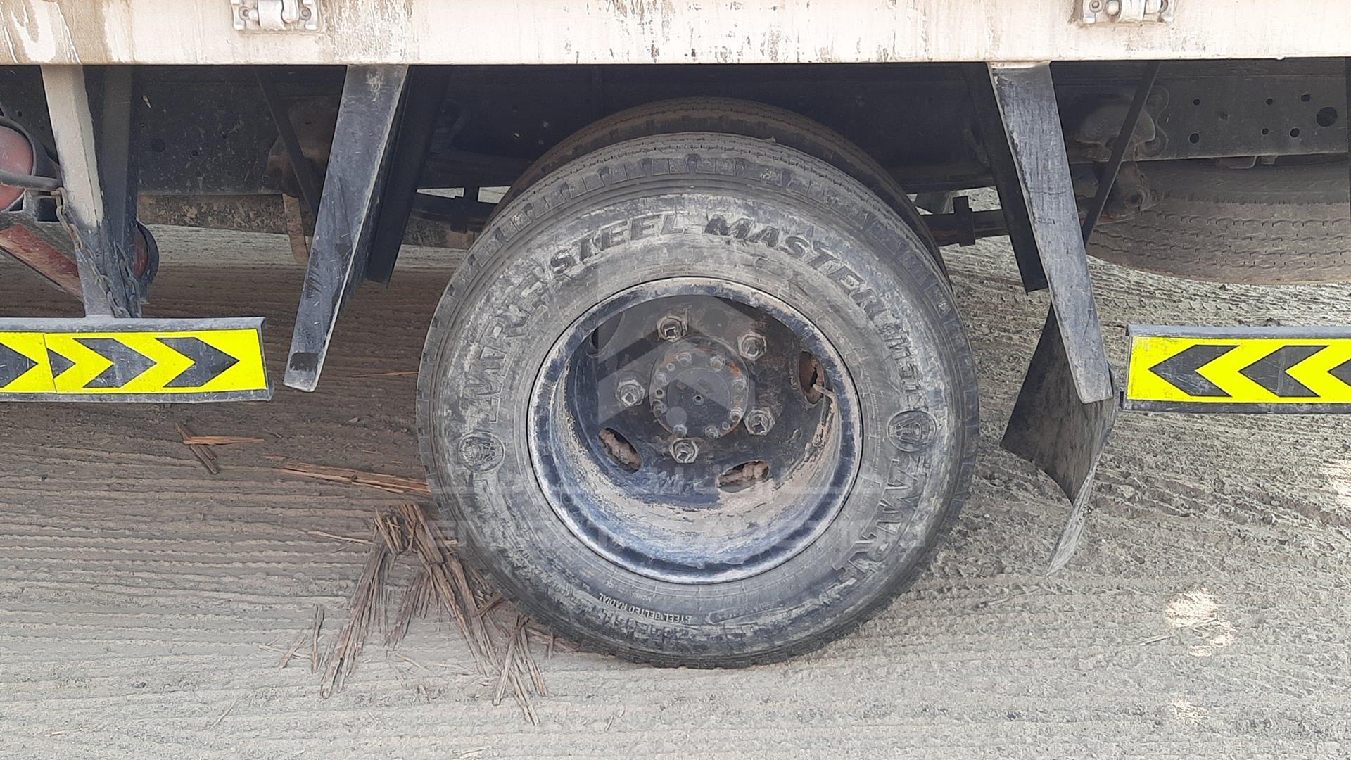 2014 HINO 300 VIN: JHHMCK3H9EK008144