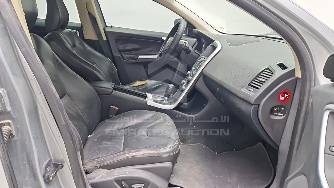 2011 Volvo XC 60 — Front Right Passenger Seat View — Photo 25