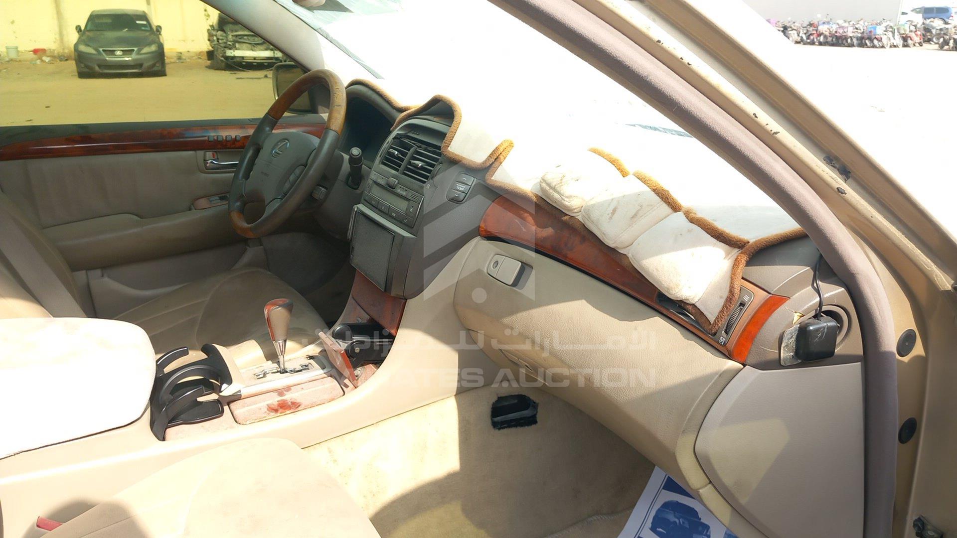 2001 LEXUS LS 430 VIN: JTHBN30F610037909