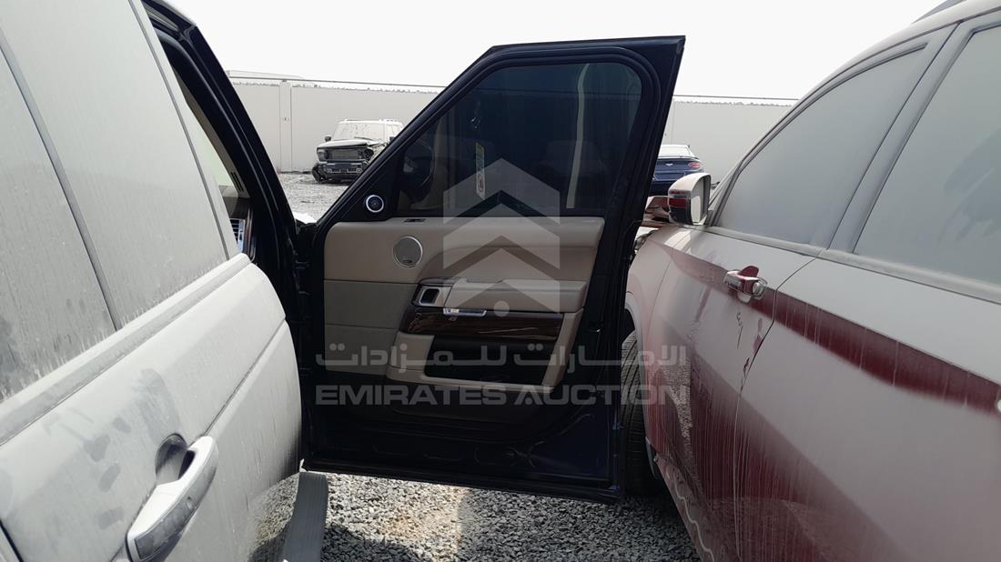 رنج روفر فوج 2016 — الباب الأمامي الأيمن — صورة 23