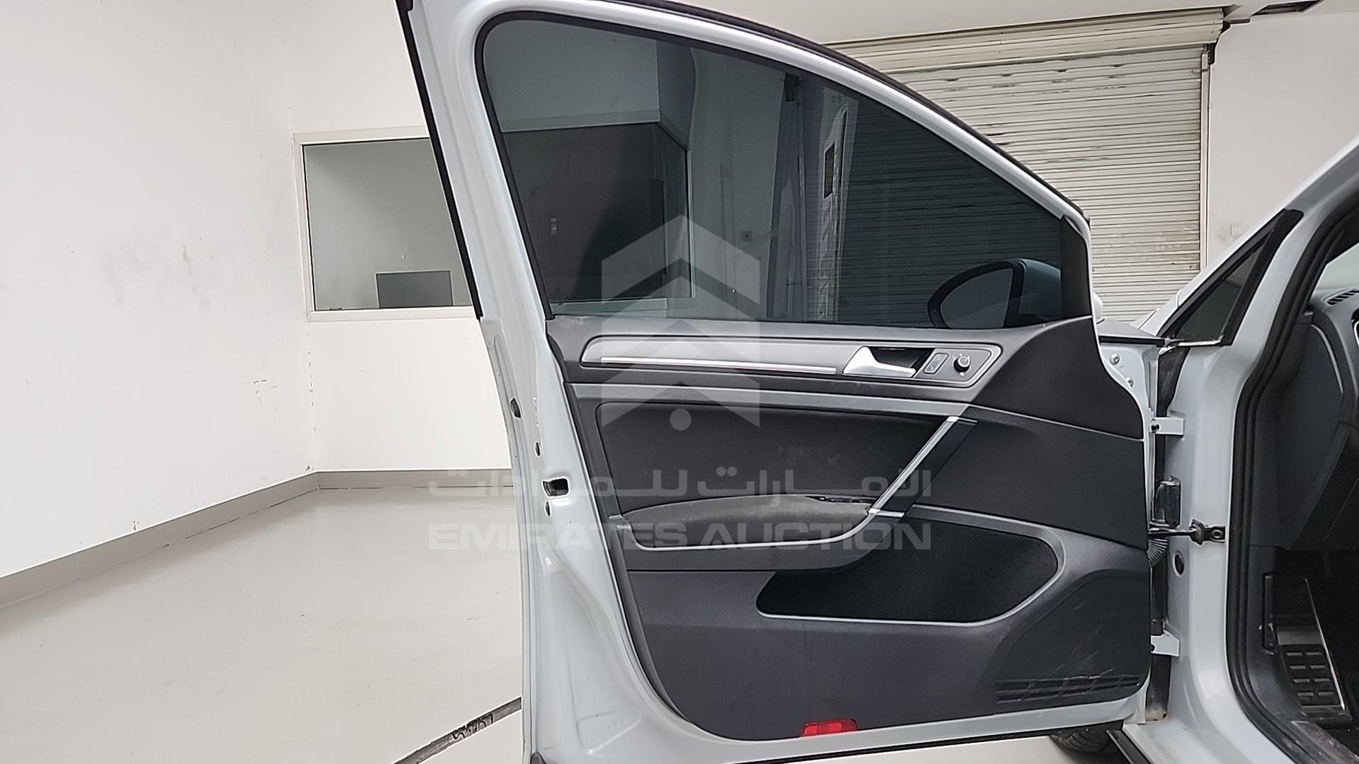 2018 VOLKSWAGEN GOLF VIN: 3VW547AU7JM267992