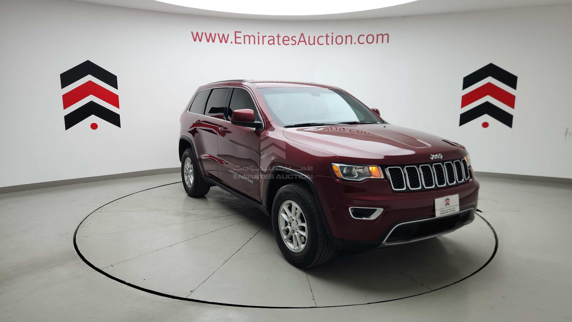 2018 JEEP GRAND CHEROKEE VIN: 1C4RJEAG9JC429523