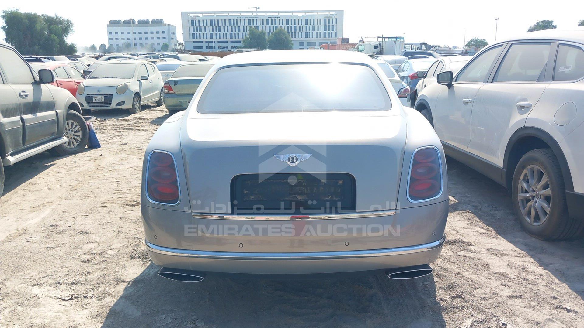 2016 BENTLEY MULSANNE VIN: SCBBE6ZH1GC002129