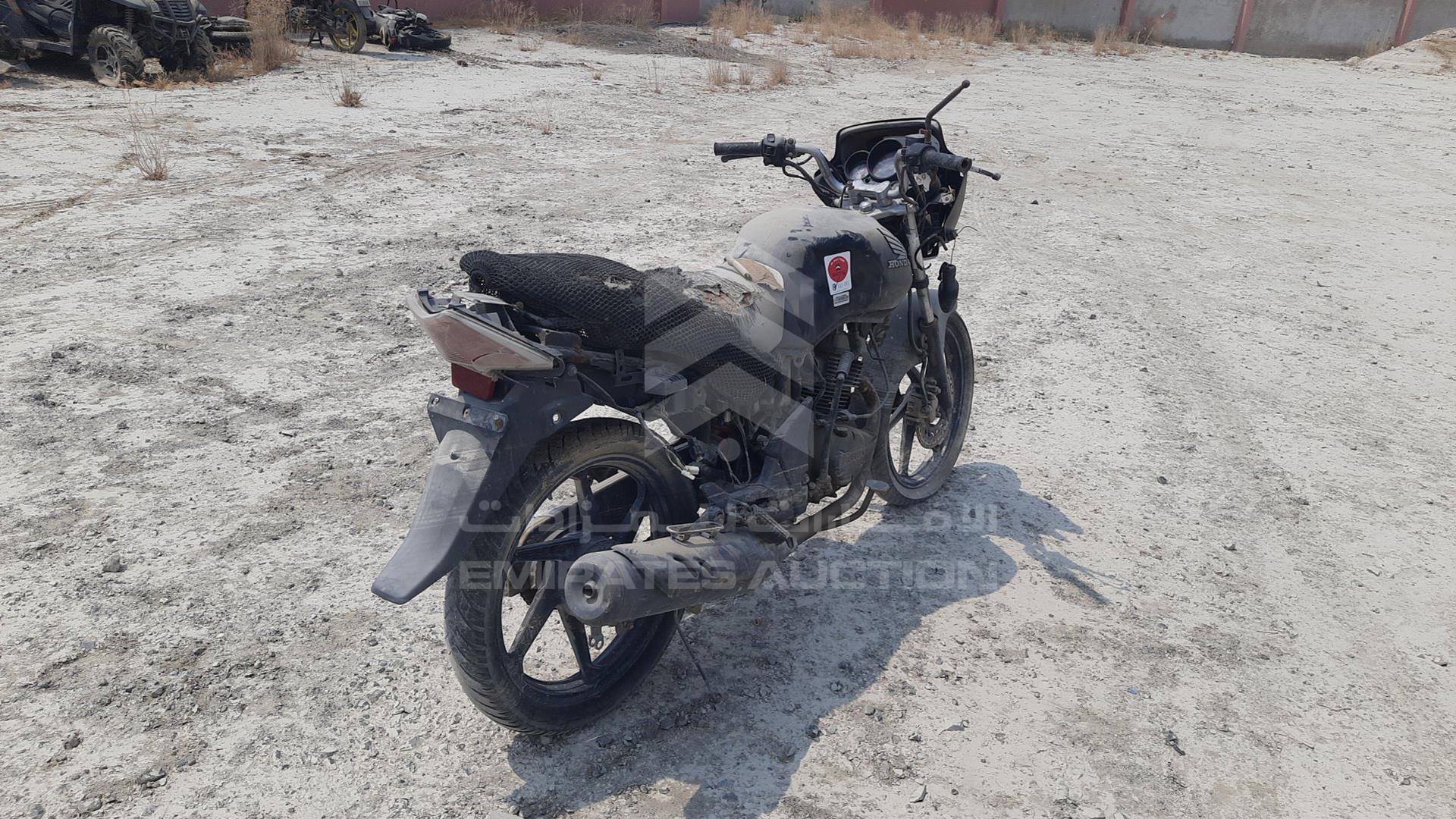 2016 HONDA UNICORN VIN: ME4KC09MKG8105691