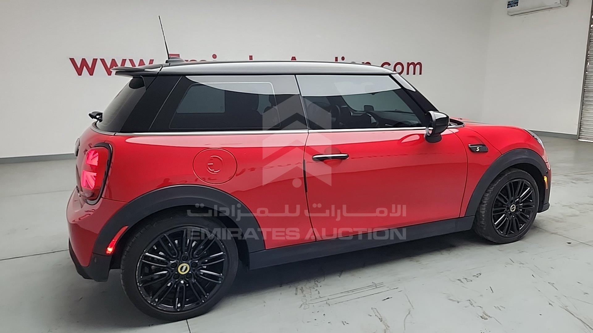 2023 MINI COOPER S VIN: WMW13DJ02P2T19199