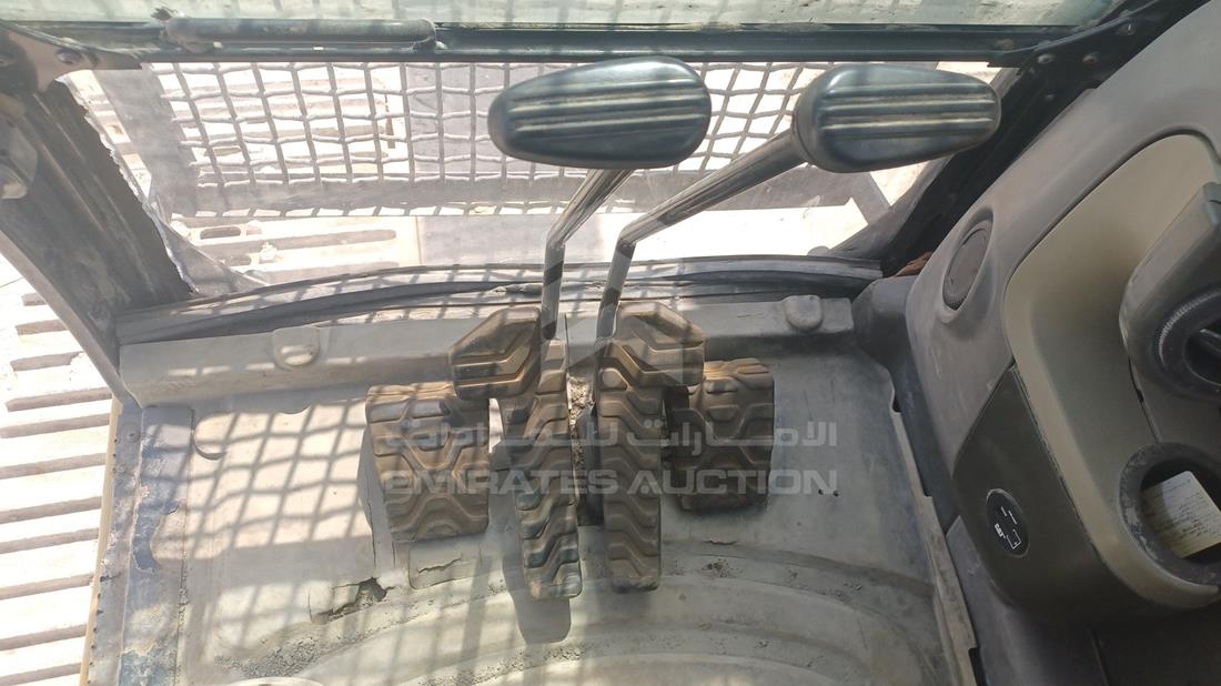 2020 CAT 340D2L — Gear View — Photo 17