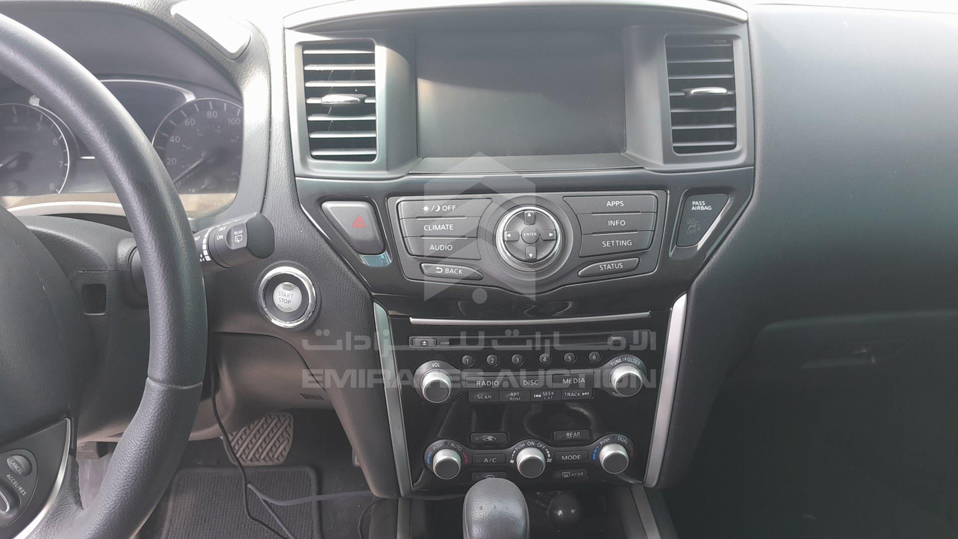 2017 NISSAN PATHFINDER VIN: 5N1DR2MM8HC625509
