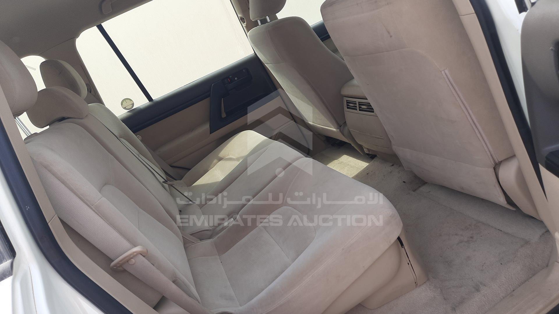 2013 TOYOTA LAND CRUISER VIN: JTMDU09J8D4064092