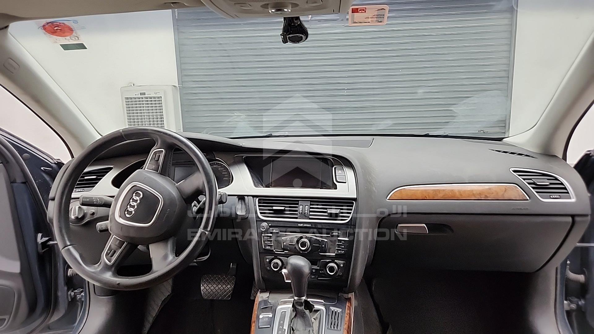 2011 AUDI A4 VIN: WAUAFC8K4BN011371