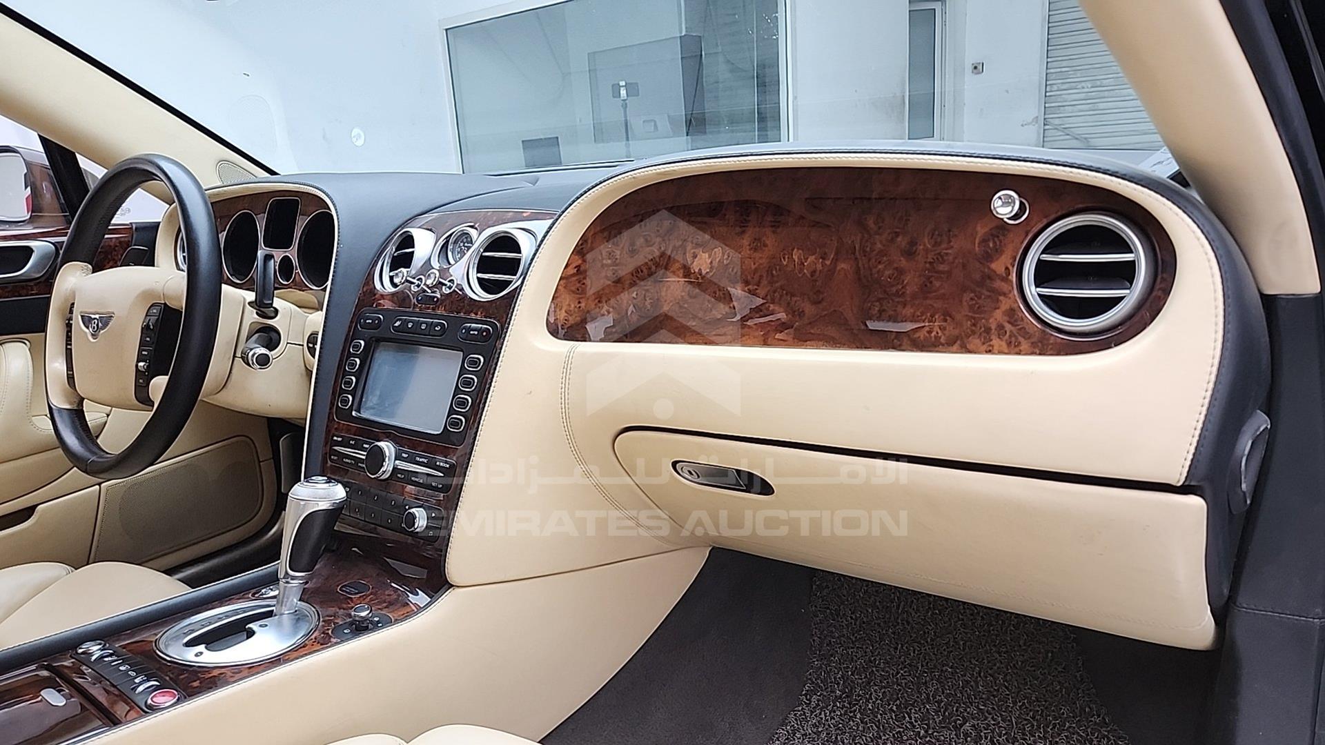 2006 BENTLEY CONTINENTAL VIN: SCBBE53W16C031145