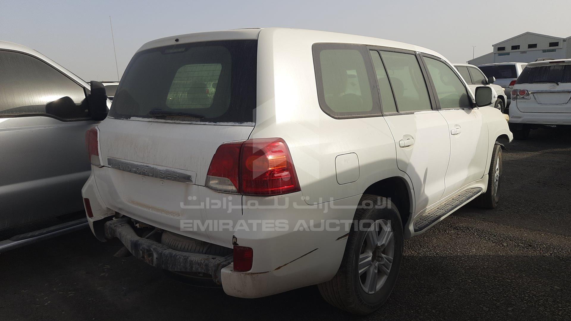 2014 TOYOTA LAND CRUISER VIN: JTMDU09J3E4094215