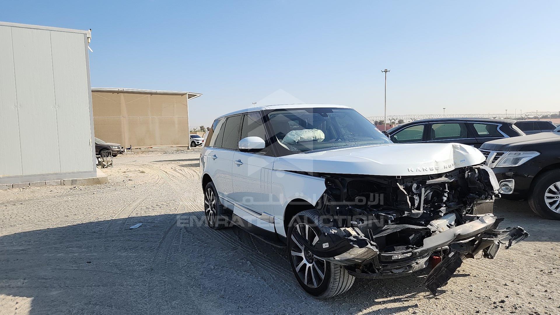 2015 RANGE ROVER VOGUE VIN: SALGA2EF8FA203086