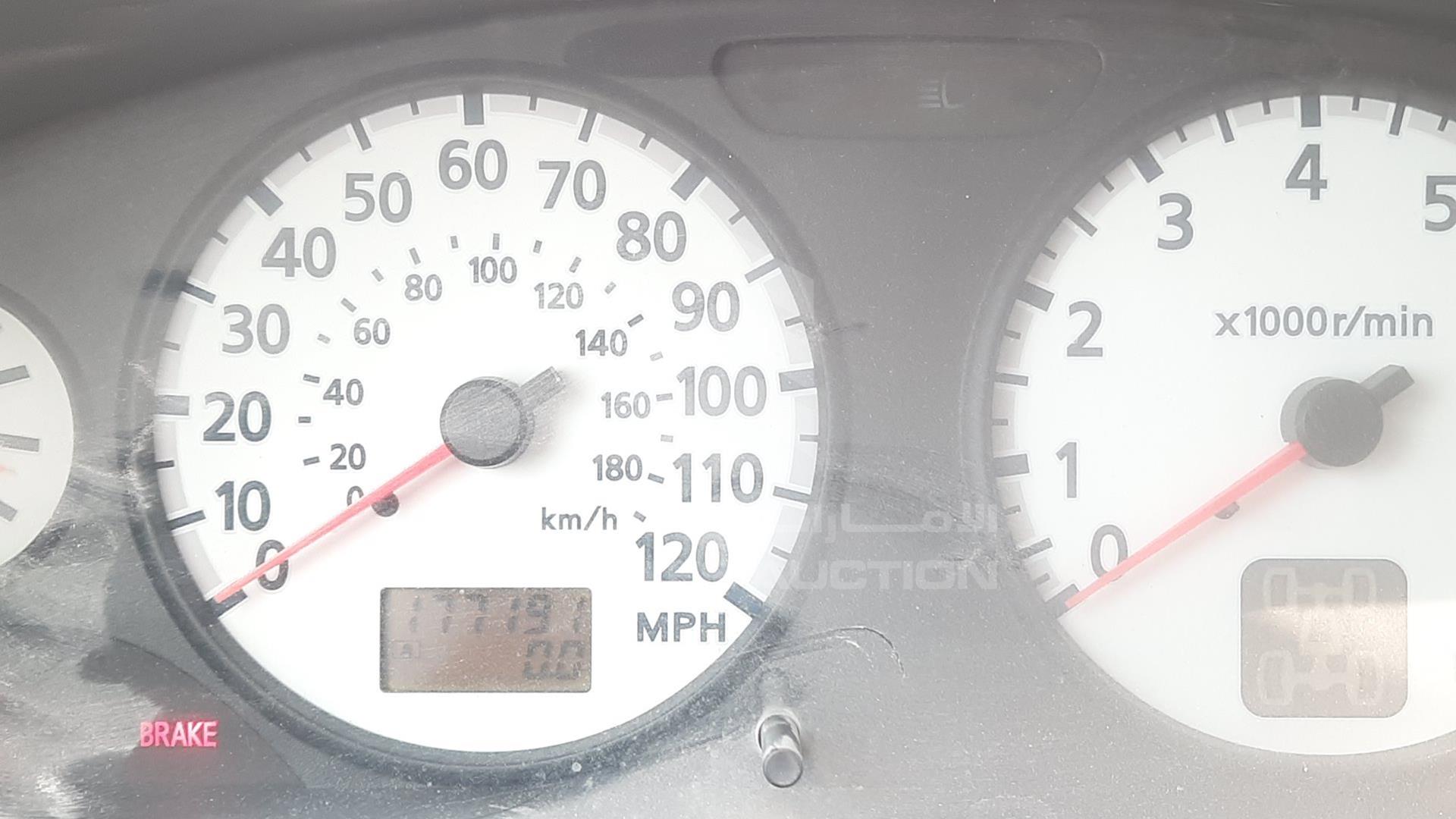 2001 NISSAN PATHFINDER VIN: JN8DR09Y31W596577