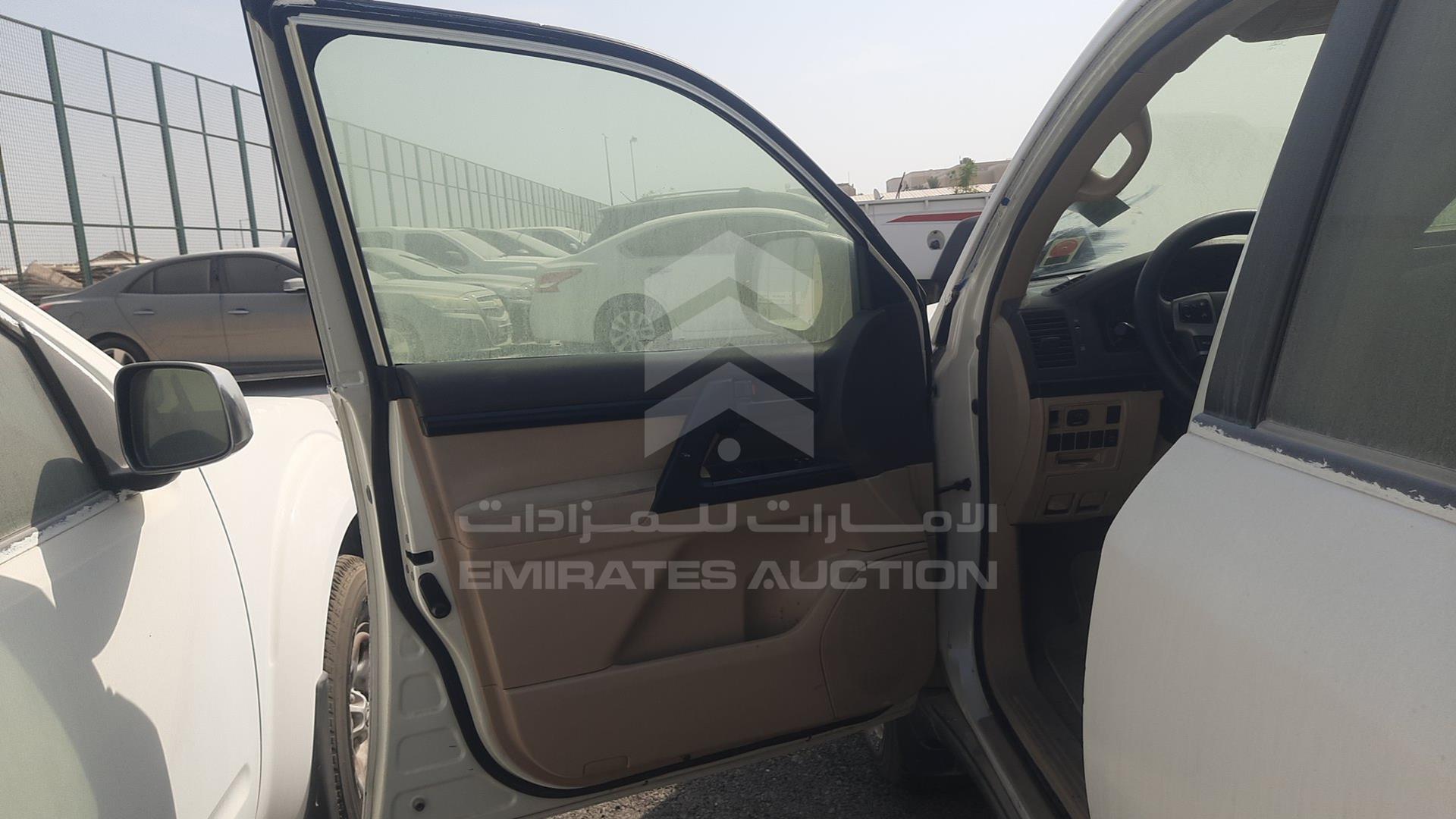 2013 TOYOTA LAND CRUISER VIN: JTMDU09J7D4064147