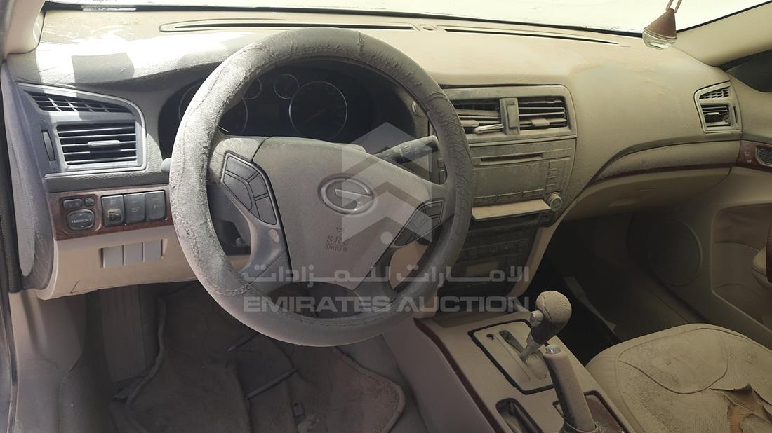 جي أيه سي ترامبتشي 2015 — زاوية واجهة السائق الأمامية اليسرى — صورة 11