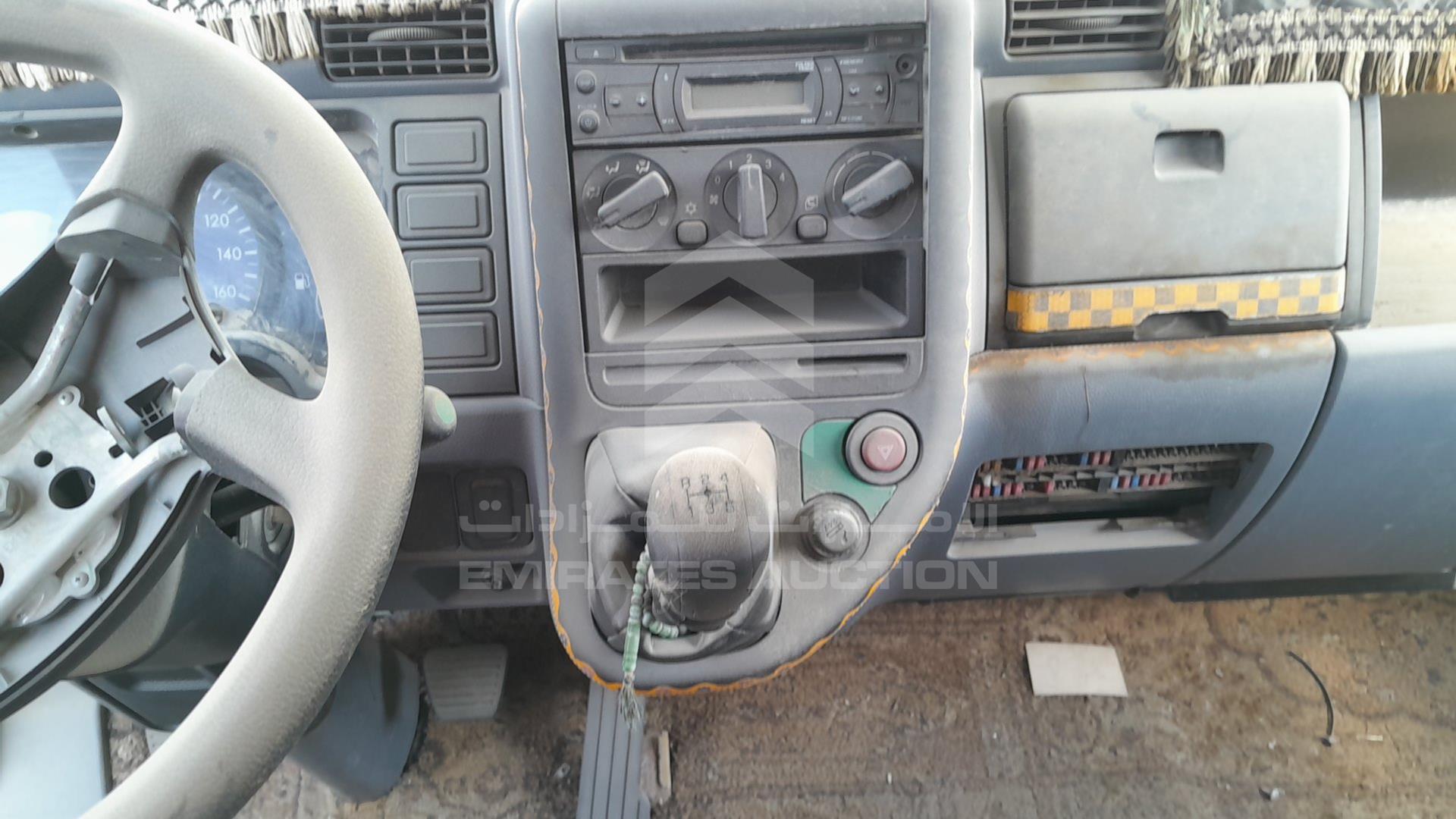 2015 MITSUBISHI CANTER VIN: JL6B6E6P3FK021468