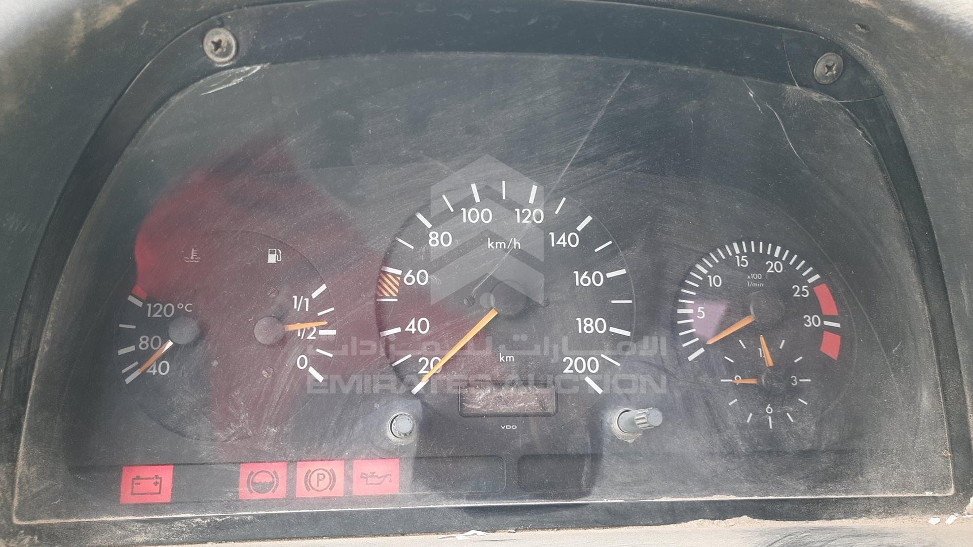 2000 MERCEDES MCV 200 VIN: MHL68444951002495