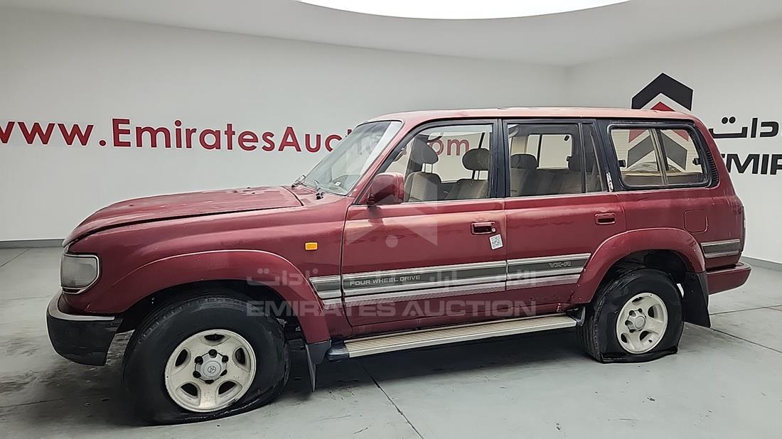 Toyota Land Cruiser — Front Left Angle — Photo 7