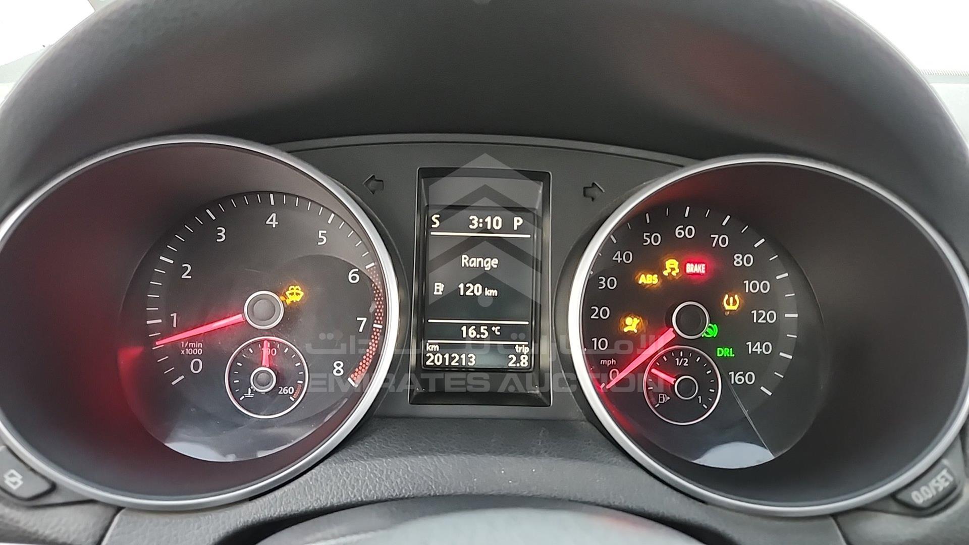 2011 VOLKSWAGEN GOLF VIN: WVWBB7AJABW287460