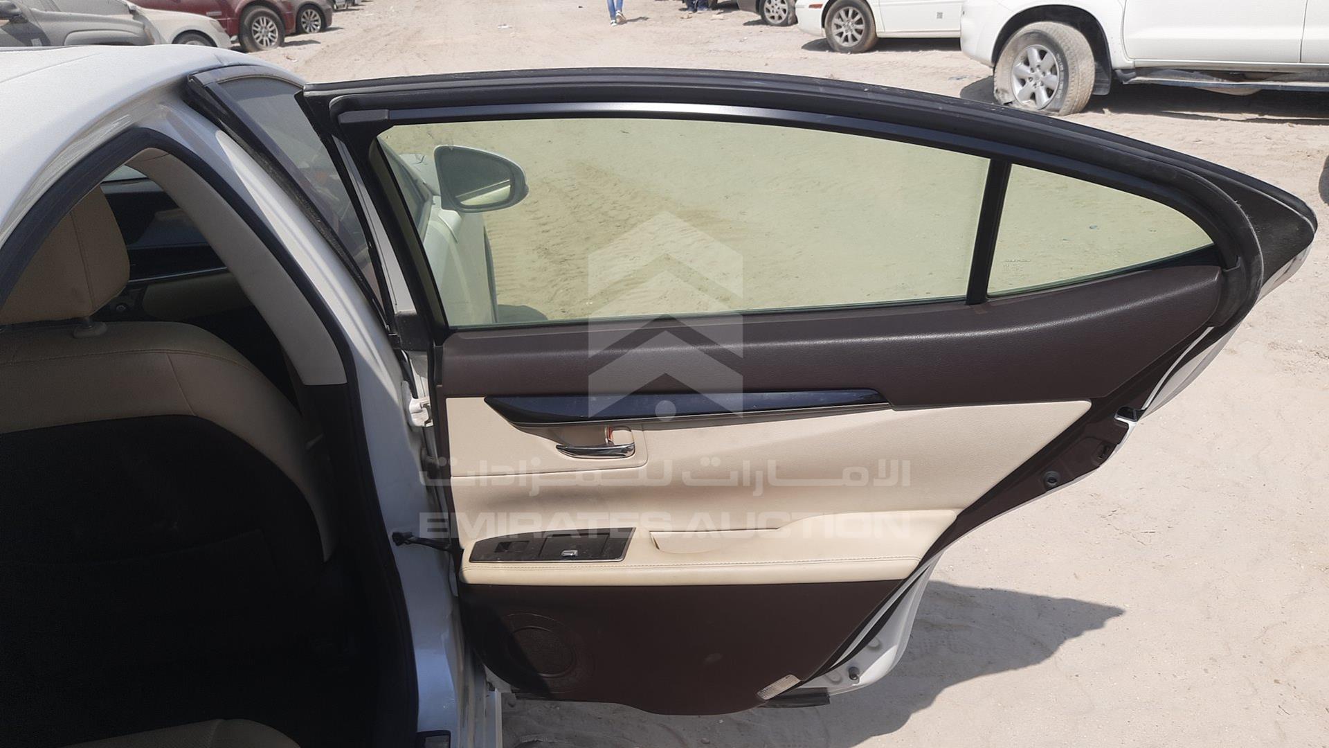 2016 LEXUS IS 250 VIN: JTHBJ1GG0G2084302