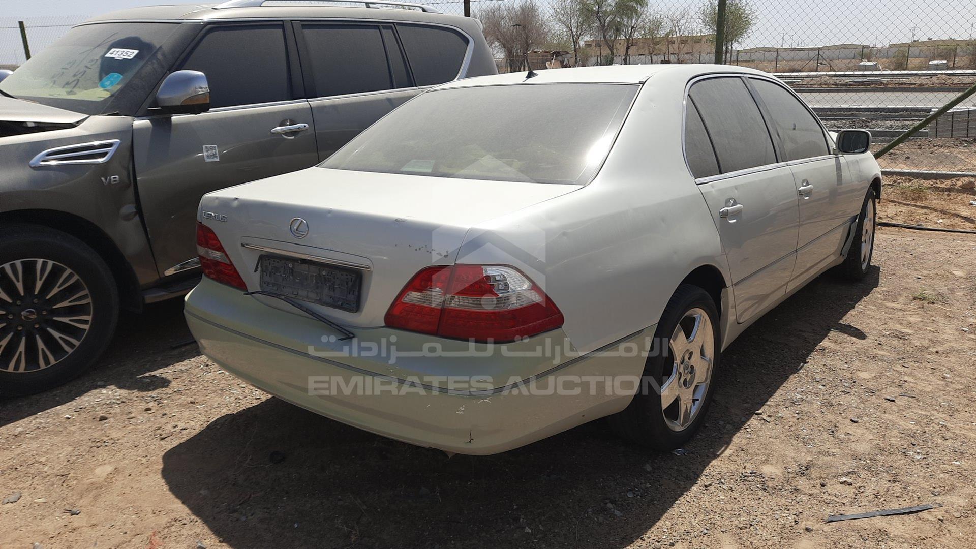 2003 LEXUS LS 430 VIN: JTHBN30FX30104241