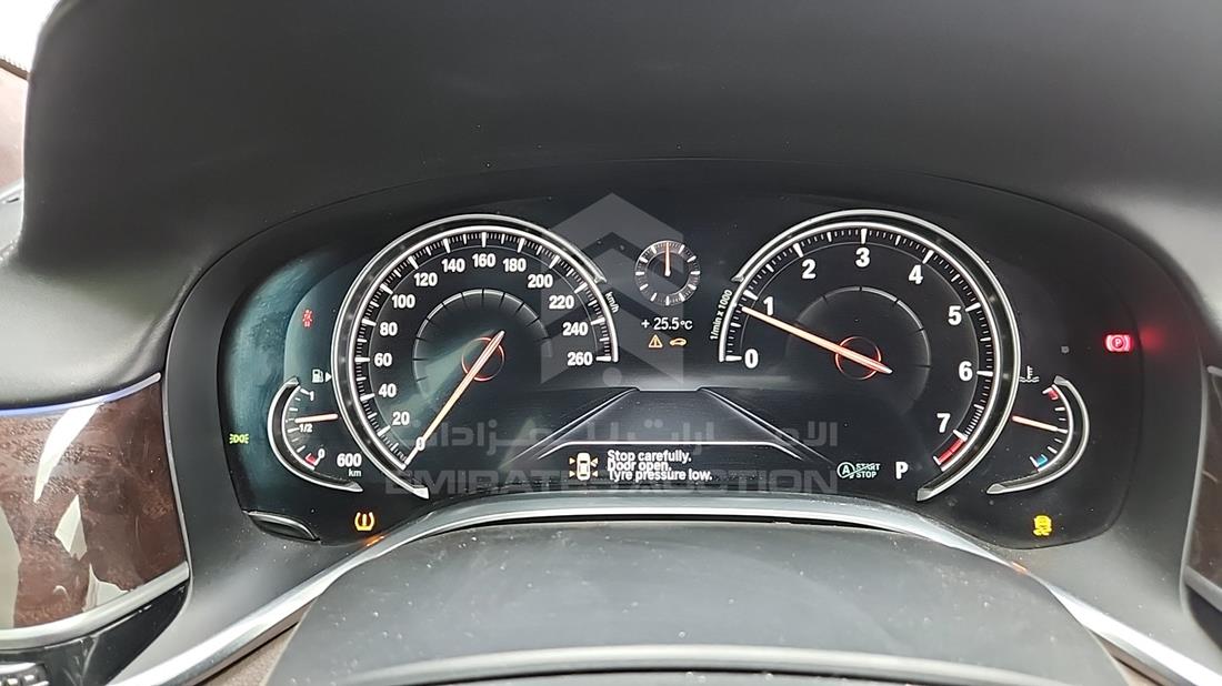 2016 BMW 740 LI — Speedometer & RPM Gauges — Photo 17