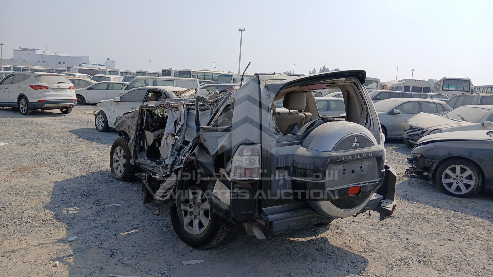 2012 MITSUBISHI PAJERO VIN: JMYLRV95WCJ707989