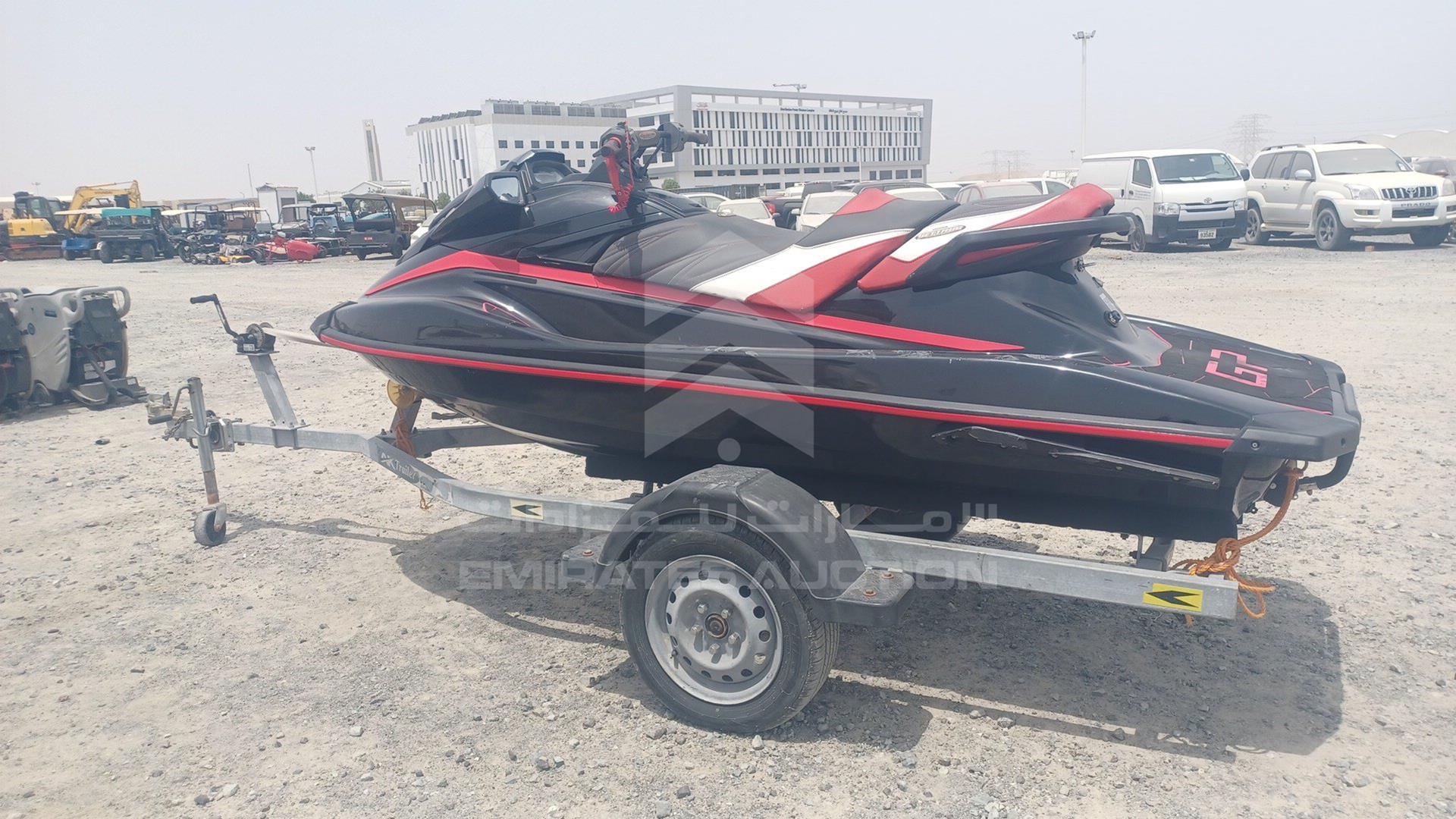 2017 JET SKI + TROLLEY --- VIN: USYAMA2679B717