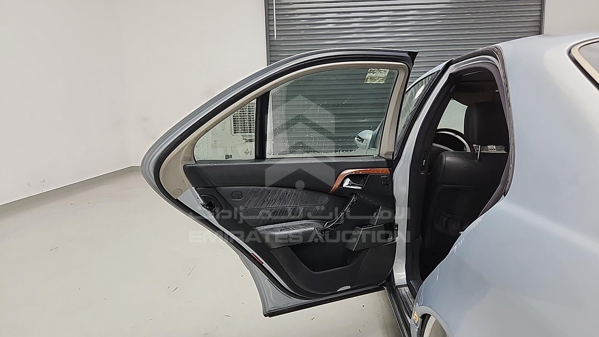 2005 MERCEDES S 320 VIN: WDB2200631A480452