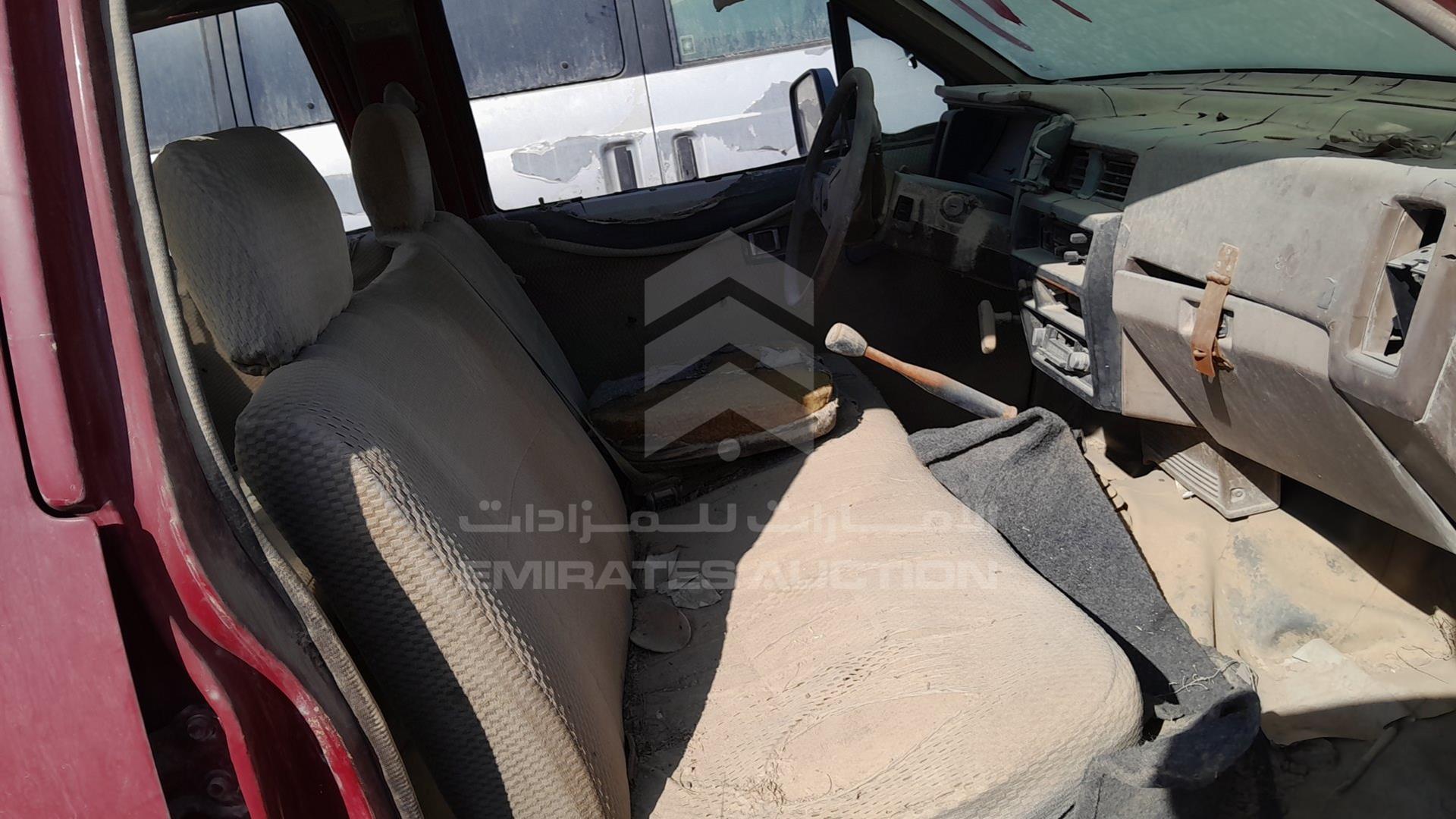 0 NISSAN PICKUP VIN: UFGD21409568