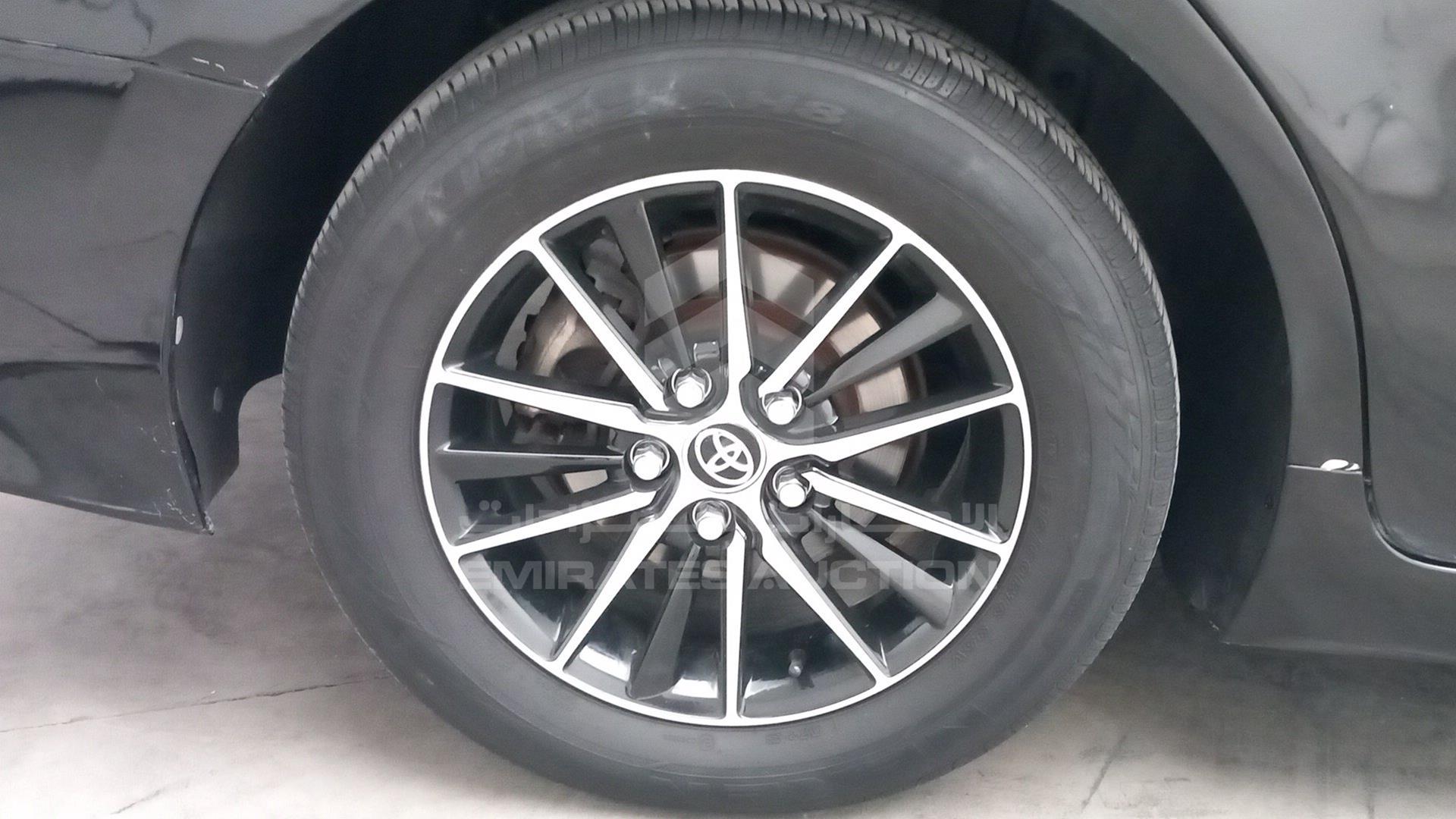 2018 TOYOTA CAMRY VIN: JTNB29HK5J3011956