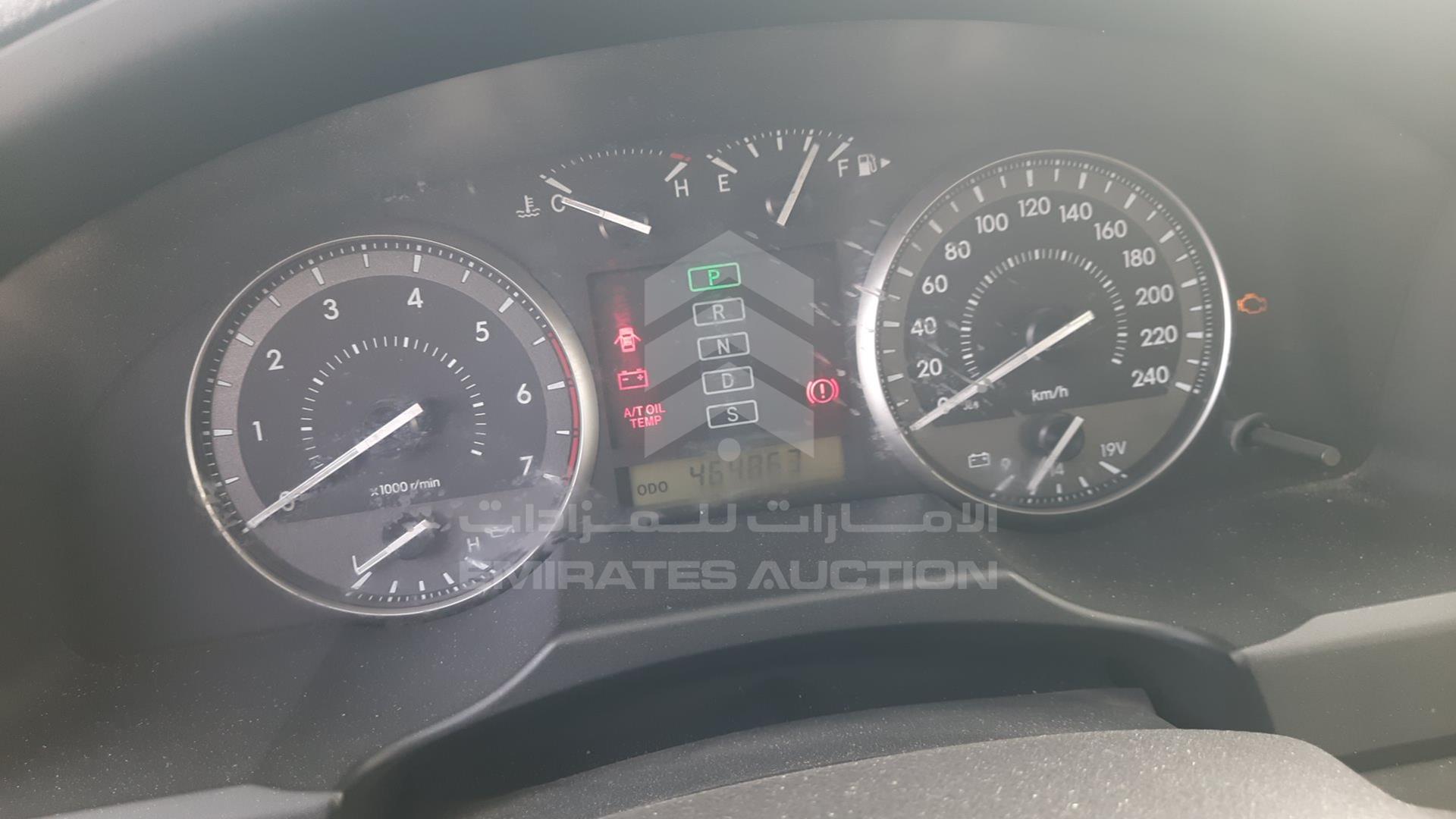 2011 TOYOTA LAND CRUISER VIN: JTMDU09J8B4044518