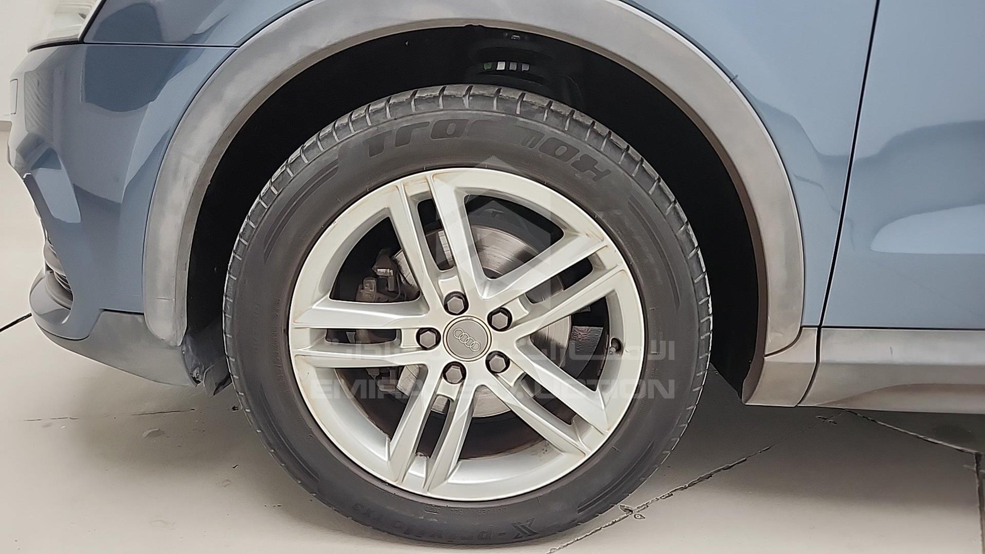 2016 AUDI Q3 VIN: WA1DFAFS5GR000395