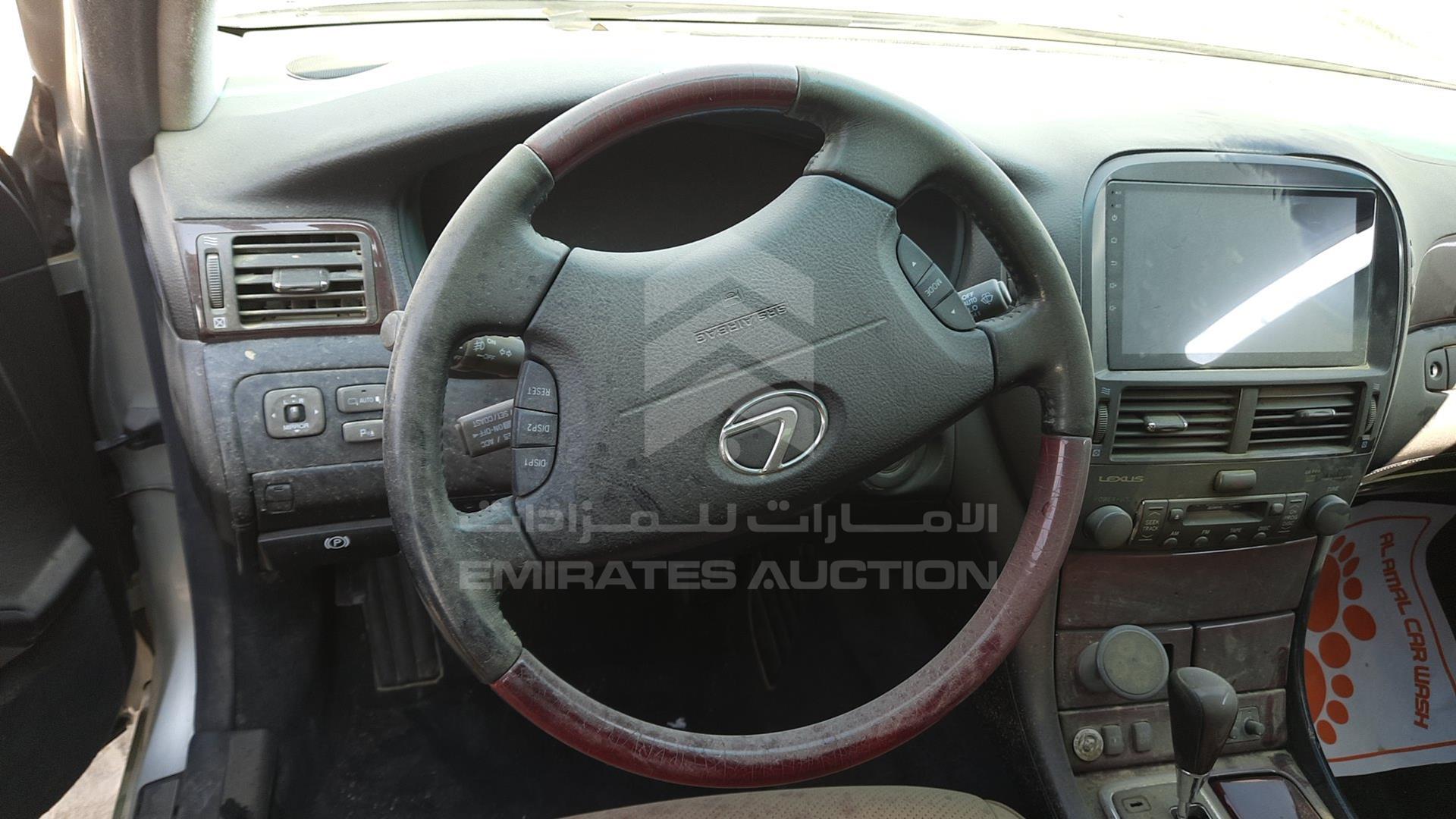 2002 LEXUS LS 430 VIN: JTHBN30F620066201